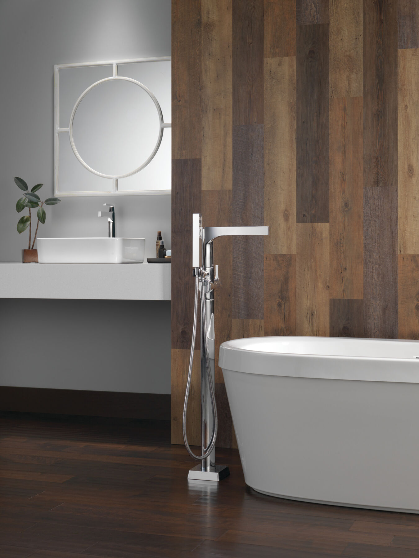 60" x 32" Freestanding Tub with Integrated Waste and Overflow