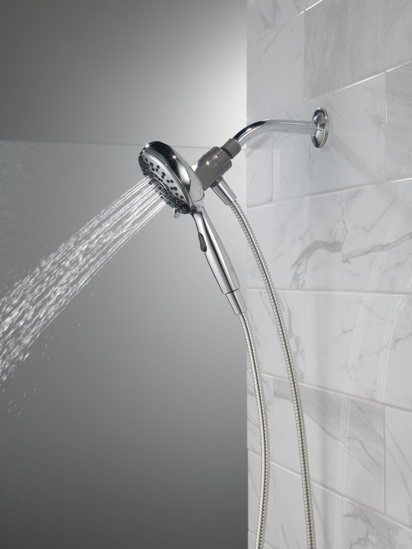 SureDock Magnetic Hand Shower 1.75 GPM (Recertified)