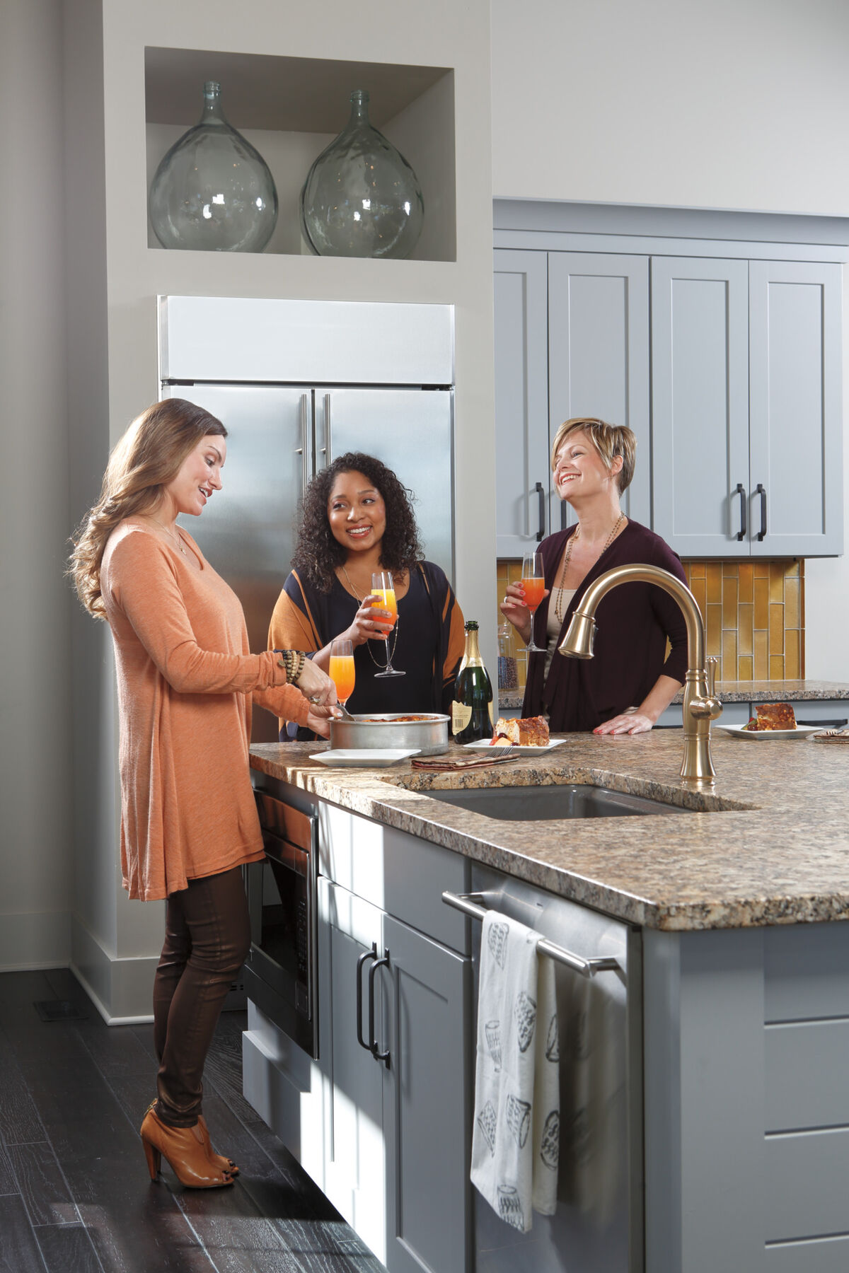 Single Handle Pull-Down Kitchen Faucet