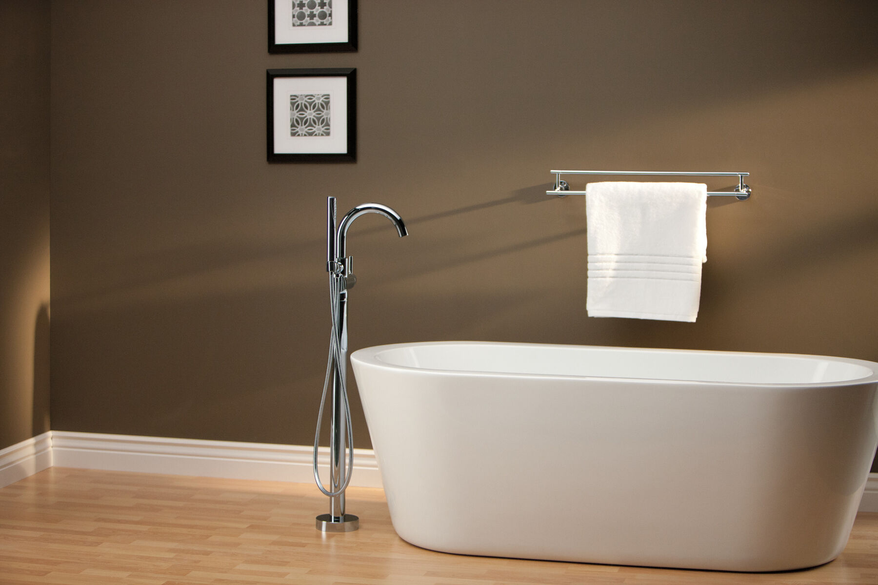 Towel Bar Double 24" (Recertified)