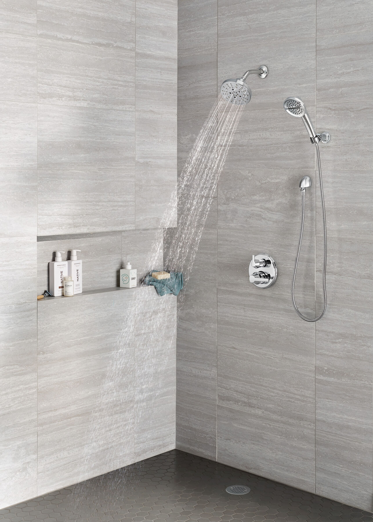 H<sub>2</sub>Okinetic&reg; 5-Setting Contemporary Raincan Shower Head
