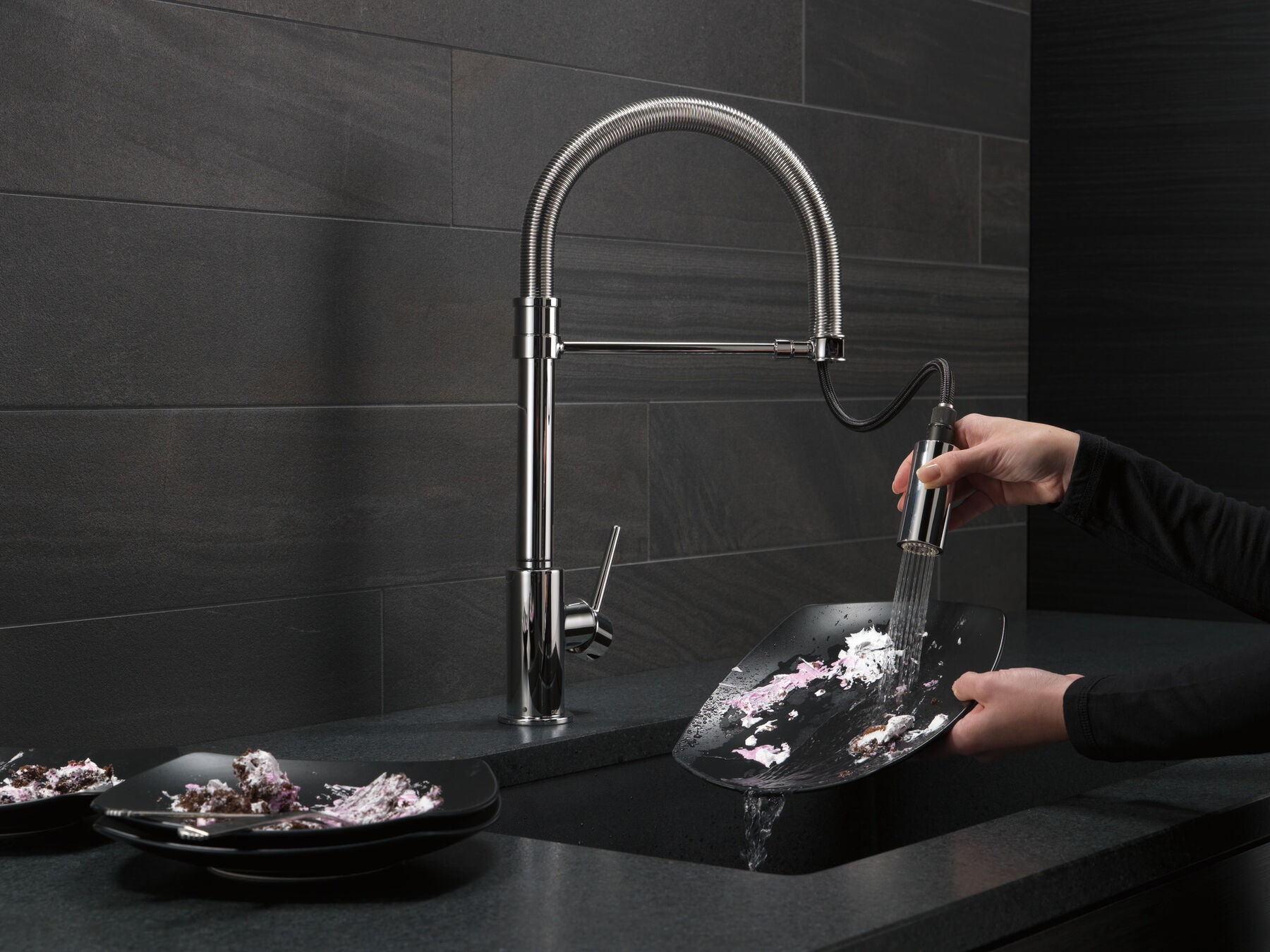 Single Handle Pull-Down Kitchen Faucet With Spring Spout