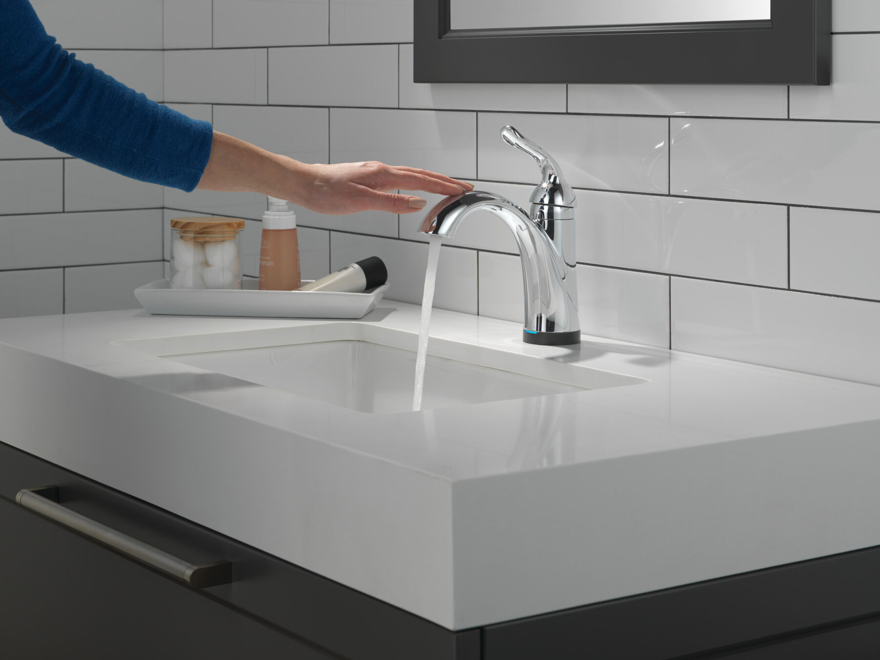 Single Handle Bathroom Faucet with Touch2O.xt&reg; Technology