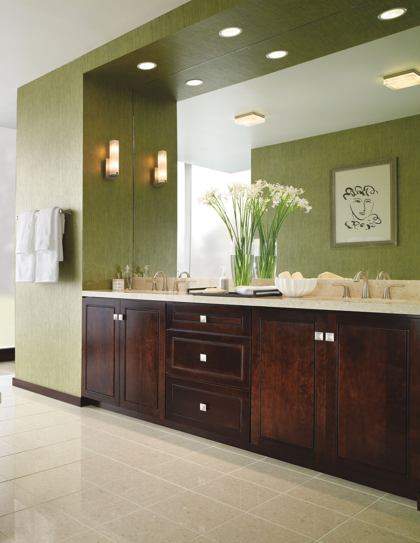 24" Towel Bar