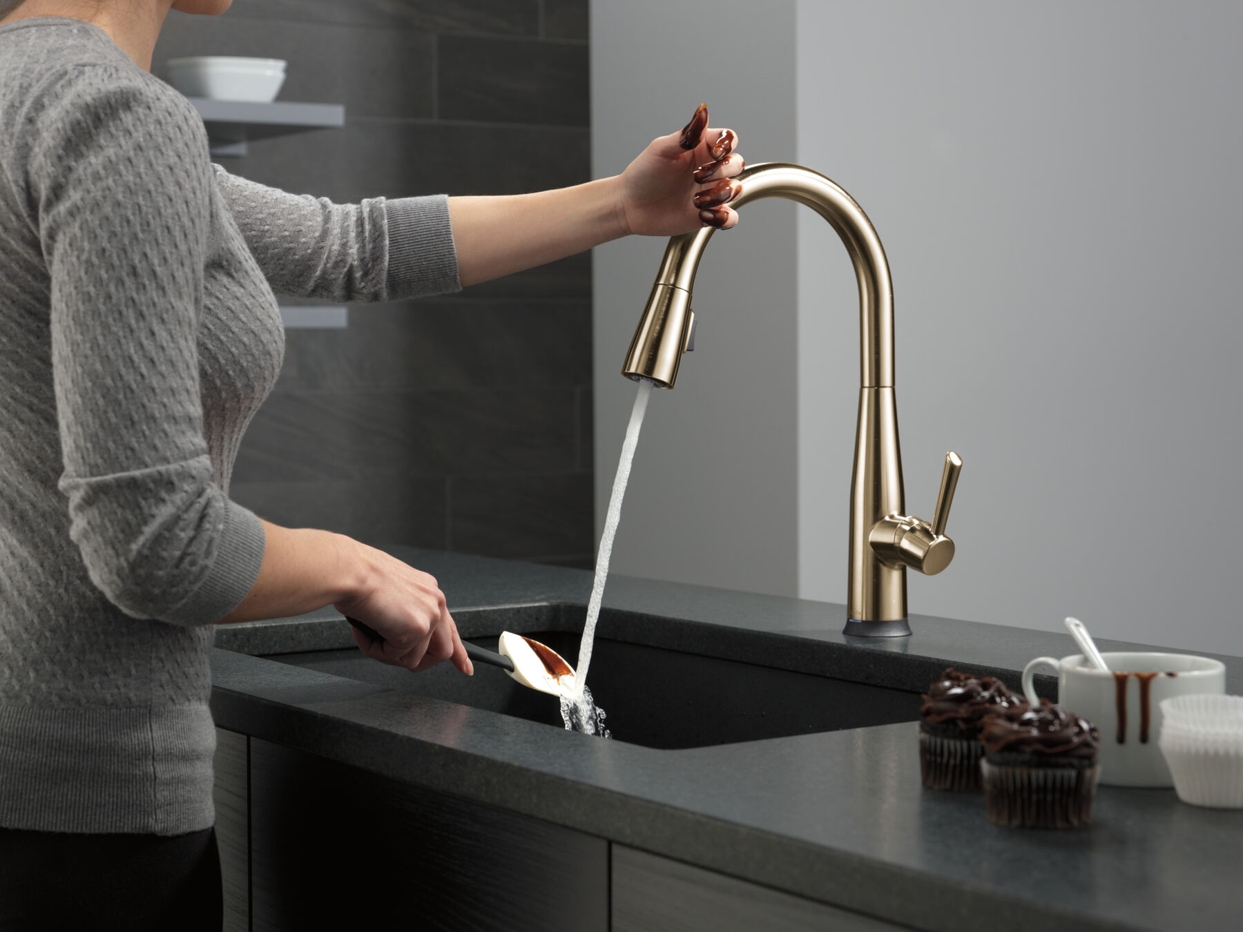 Touch2O&Voice Pull-Down Kitchen 1L with Soap Disp Bundle