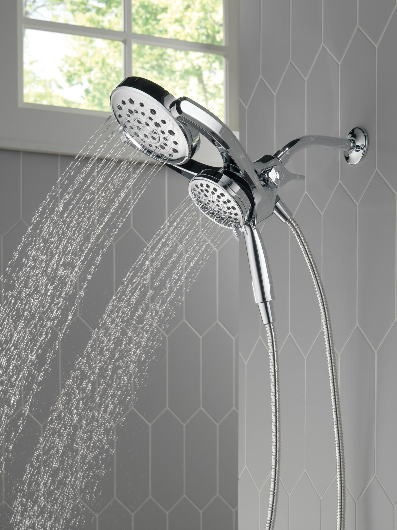 HydroRain 2-in-1 2.5GPM 4-Setting