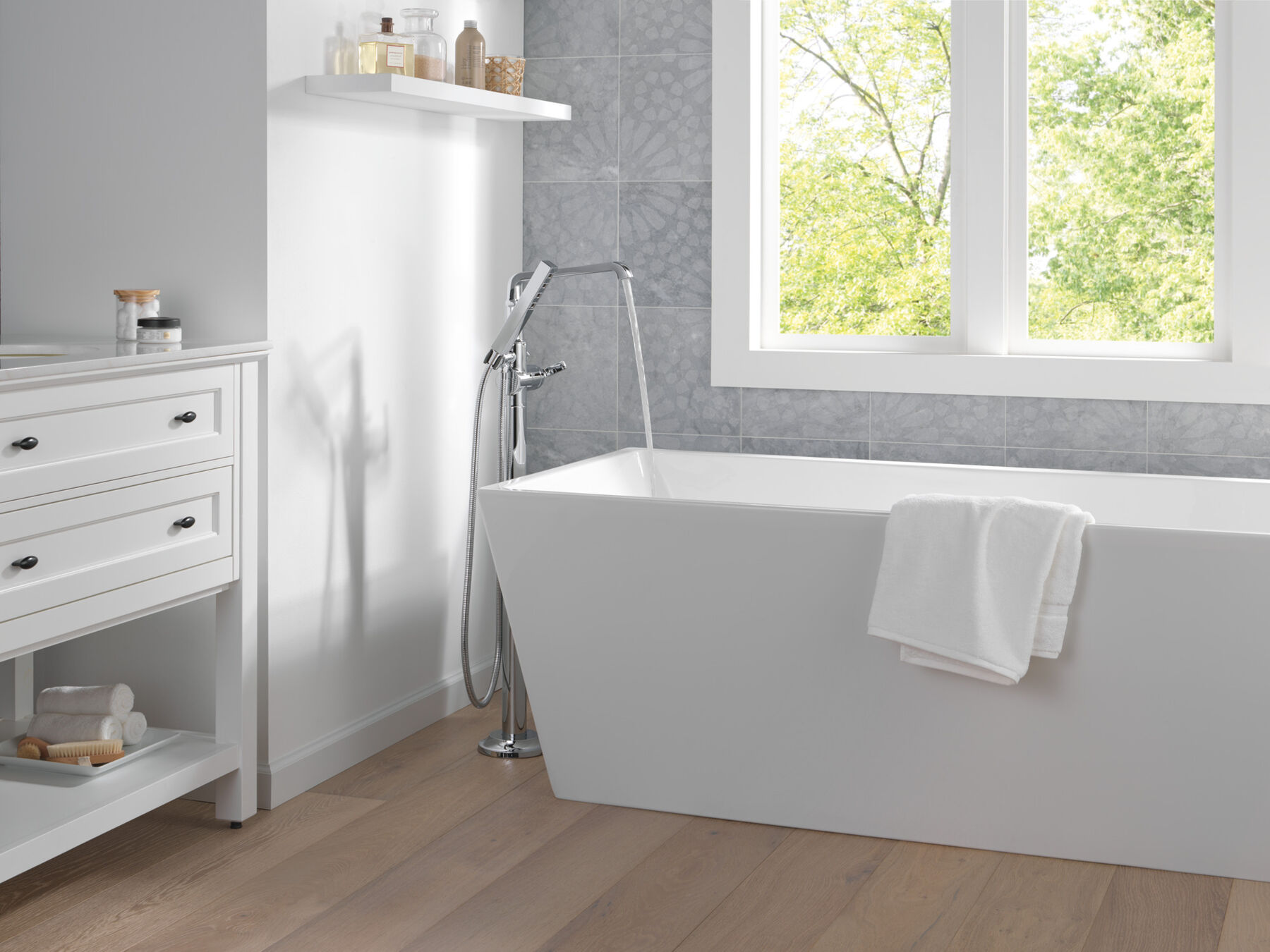 Floor Mount Tub Filler Handle - Lever