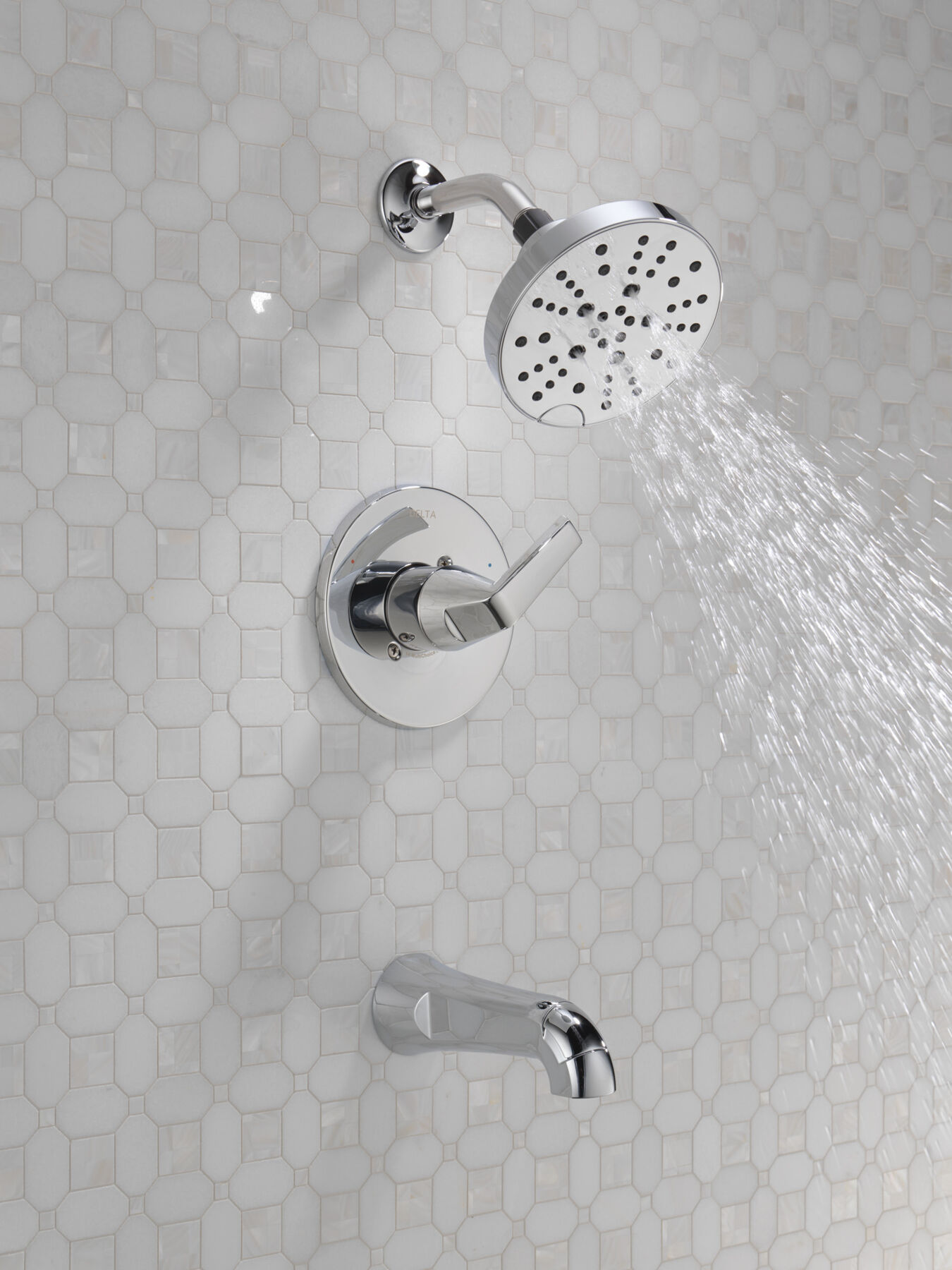 Monitor&reg; 14 Series Tub and Shower