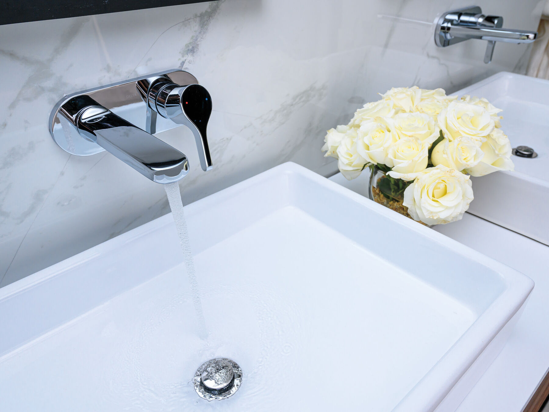 Single Handle Wall-Mount Lavatory Faucet