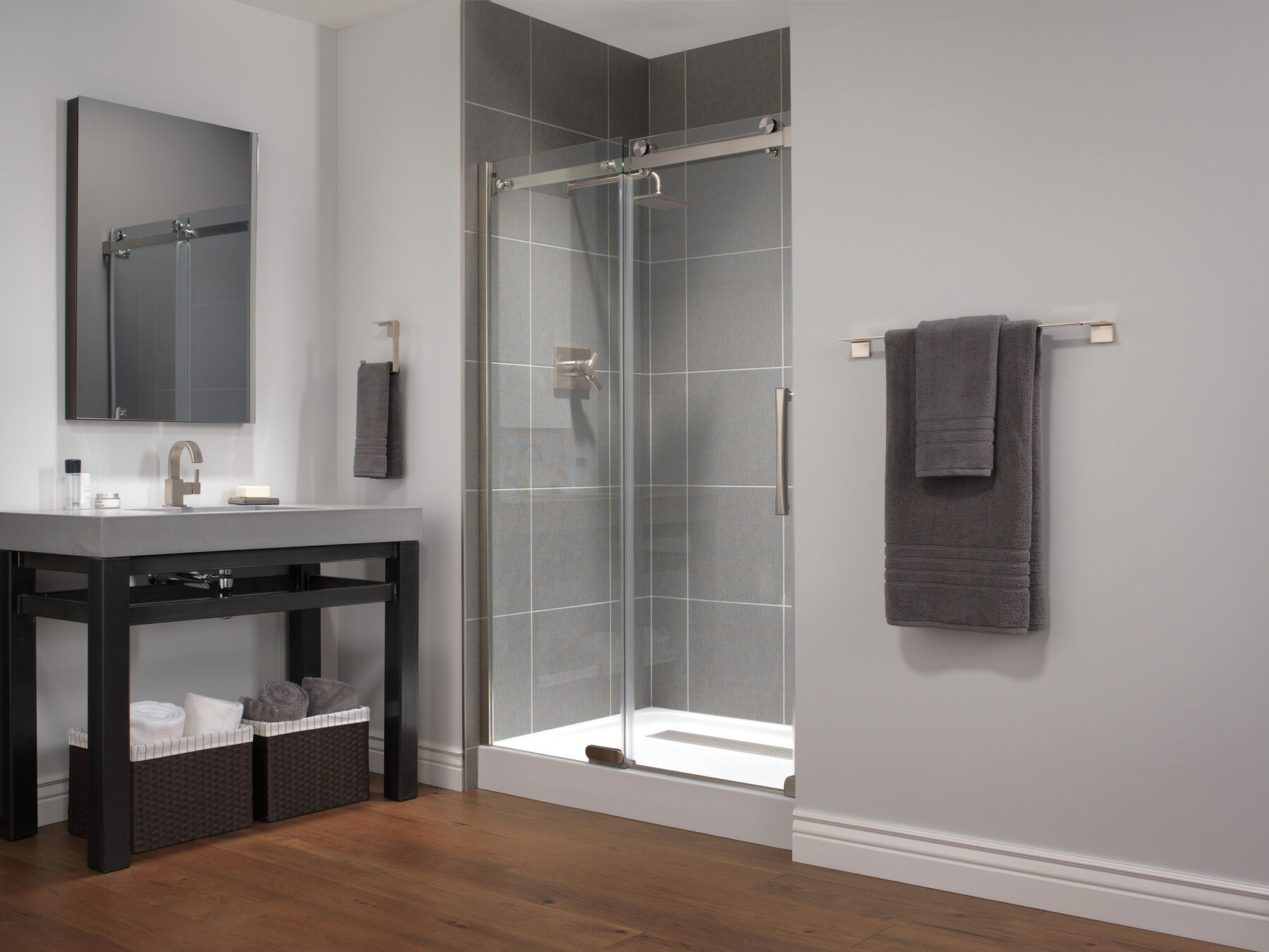 24" Towel Bar