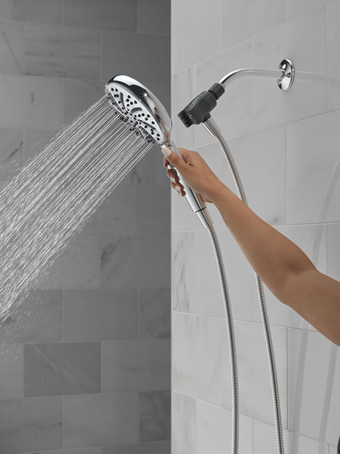 6-Setting SureDock&reg; Magnetic&reg; Hand Shower
