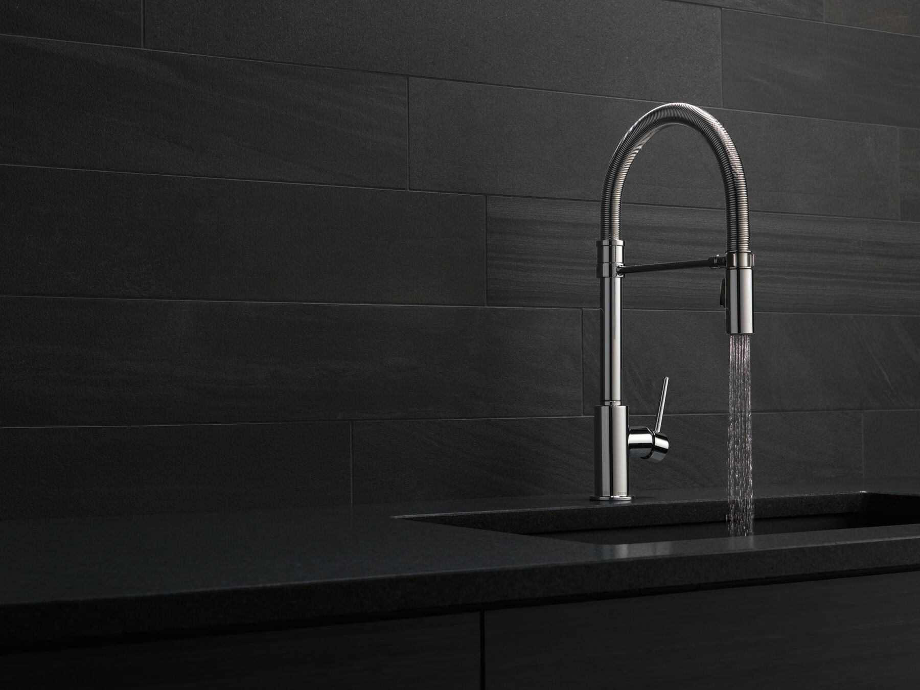 Single Handle Pull-Down Kitchen Faucet With Spring Spout