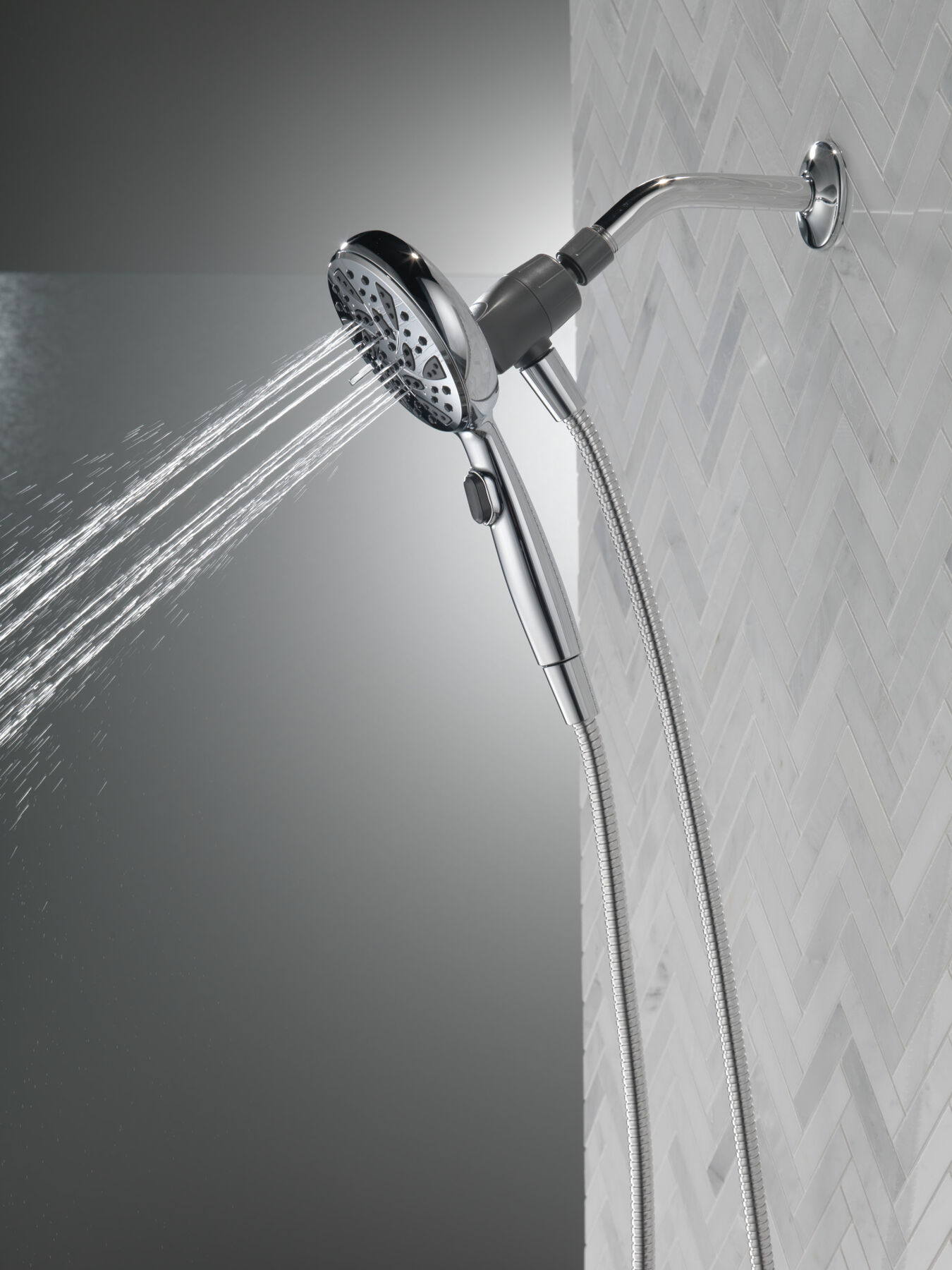 SureDock&reg; Magnetic Hand Shower 2.5 GPM (Recertified)