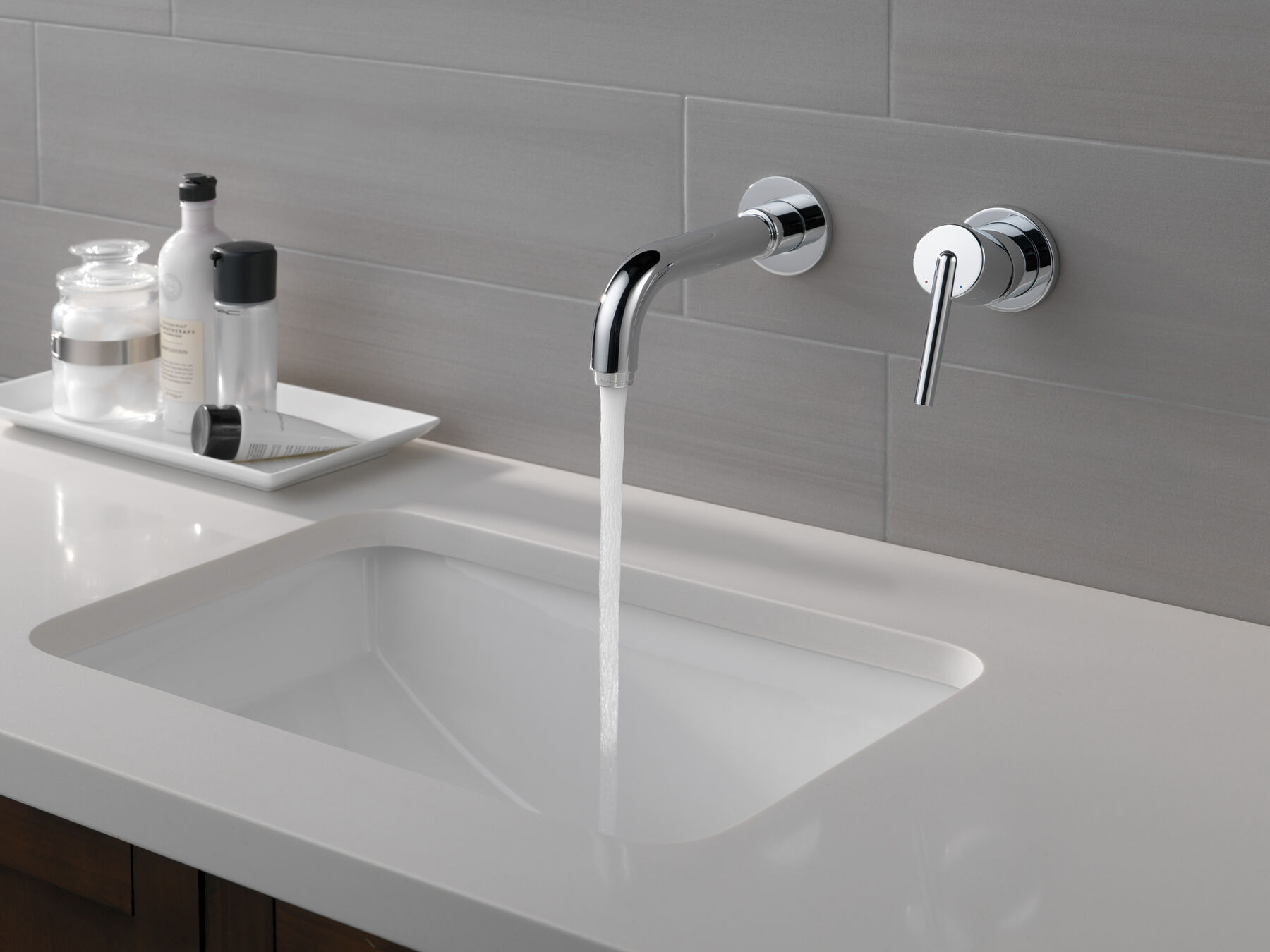 Single Handle Wall Mount Bathroom Faucet Trim