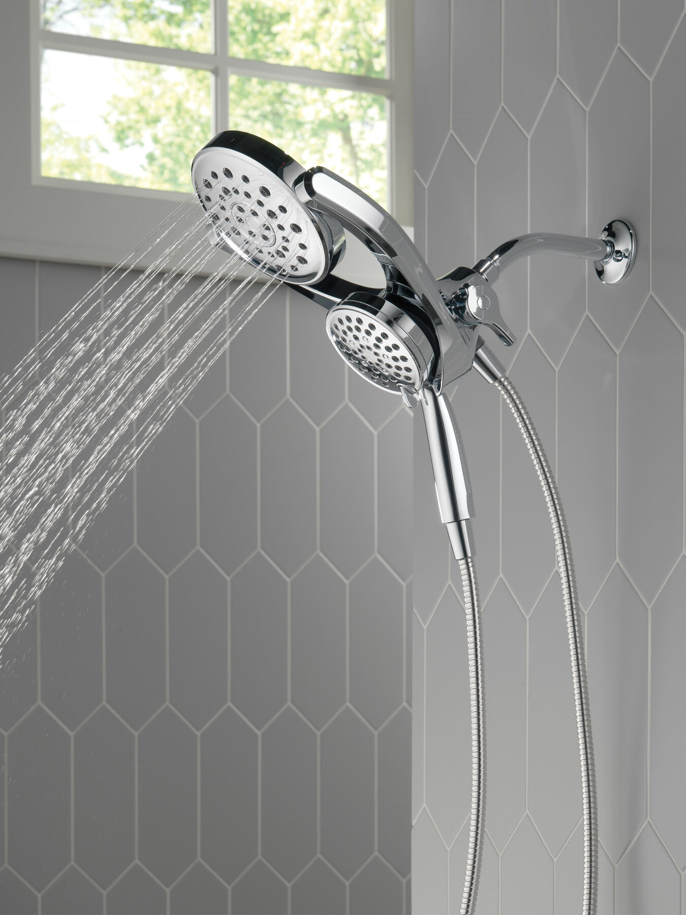 HydroRain 2-in-1 2.5GPM 4-Setting