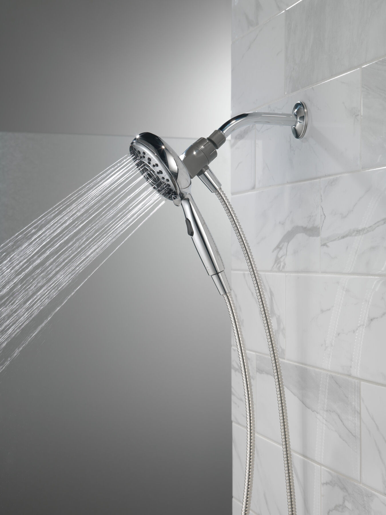 SureDock Magnetic Hand Shower 1.75 GPM (Recertified)