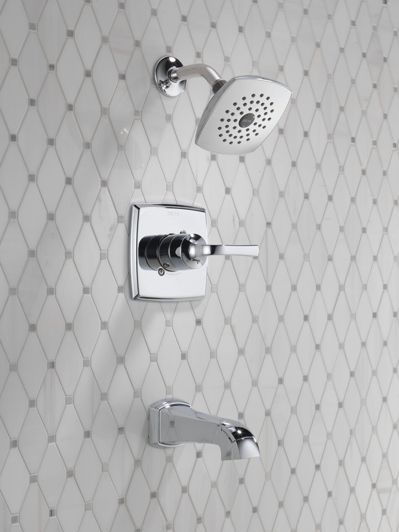 Monitor&reg; 14 Series Tub and Shower