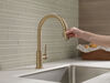 Single Handle Pull-Down Kitchen Faucet