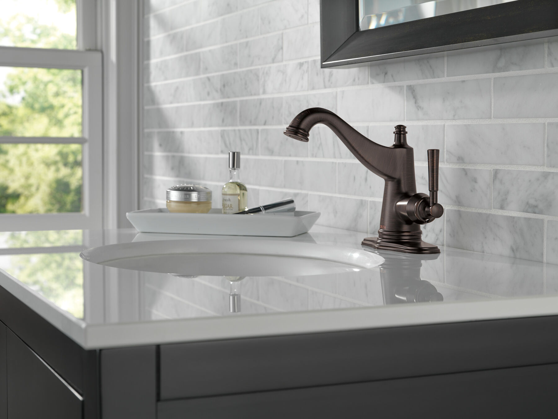 Single Handle Bathroom Faucet