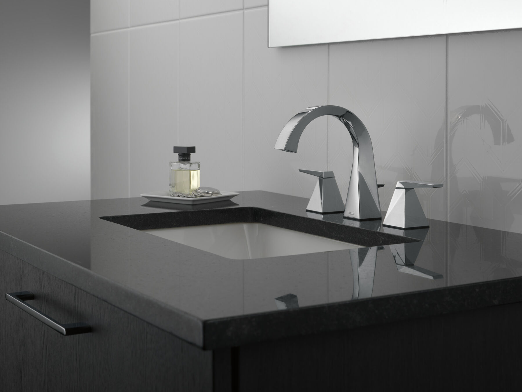 Two Handle Widespread Bathroom Faucet