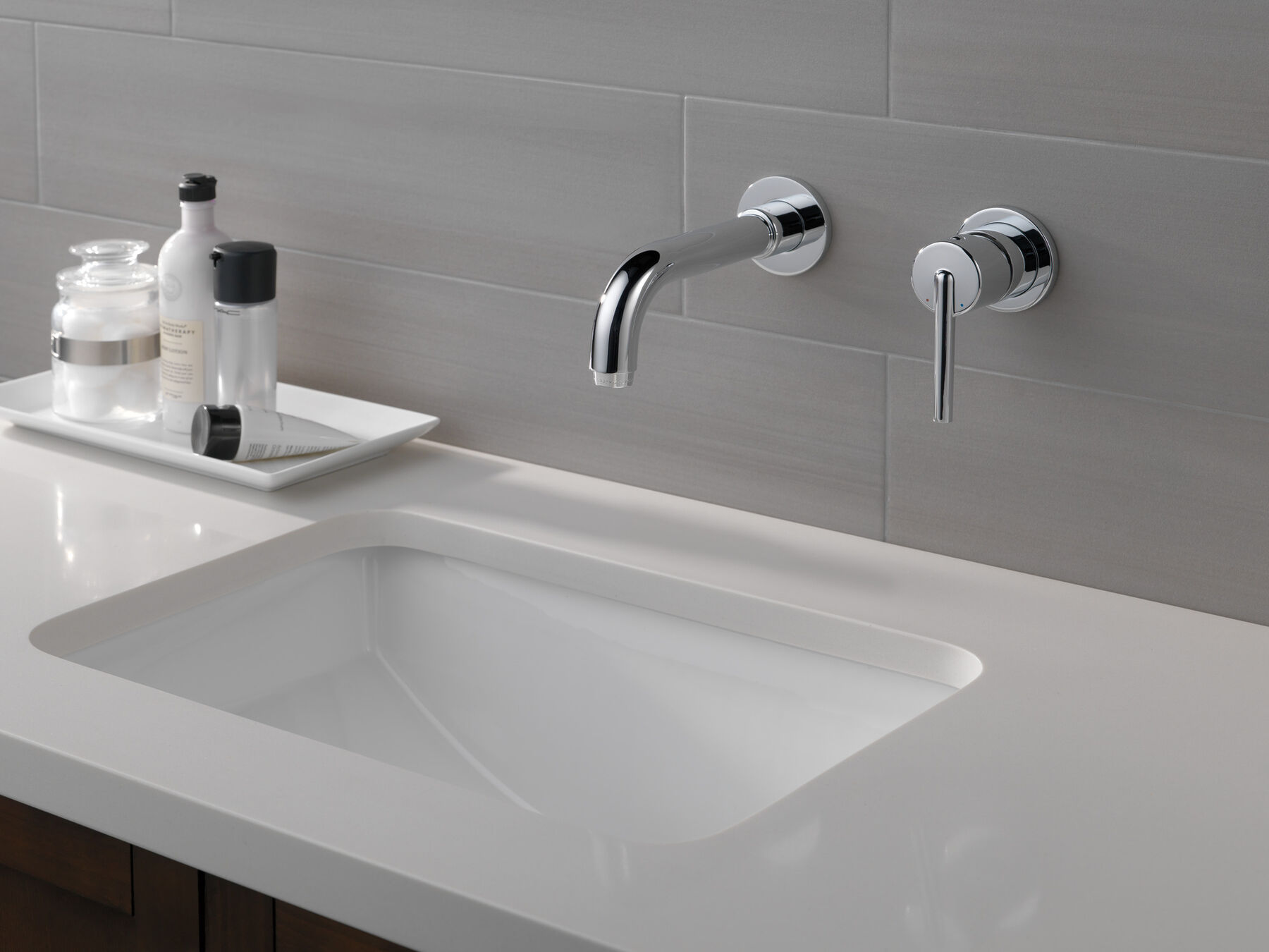 Single Handle Wall Mount Bathroom Faucet Trim