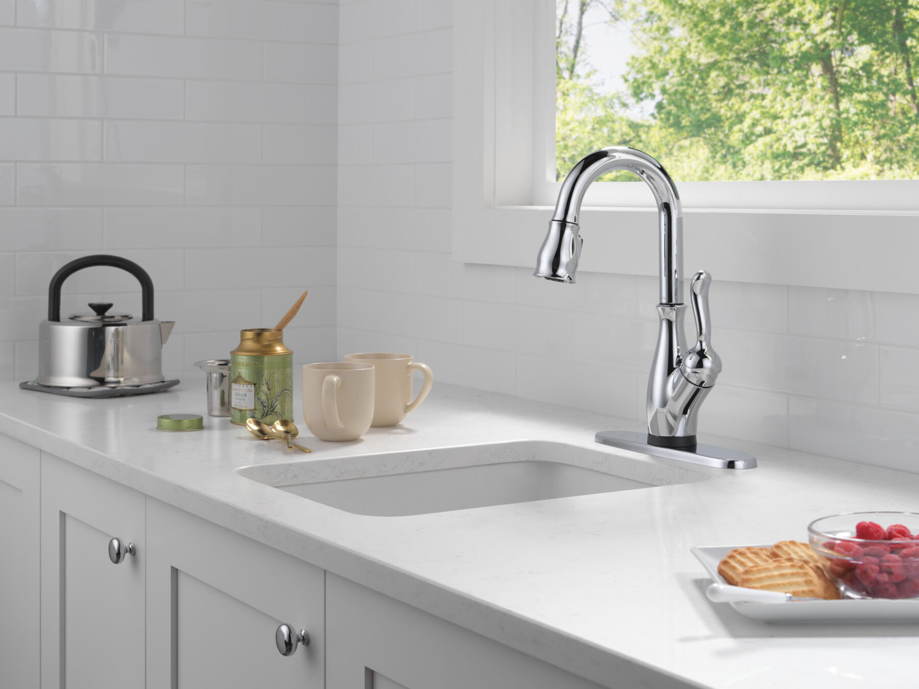 Touch2O&reg; Bar / Prep Faucet with Touchless Technology