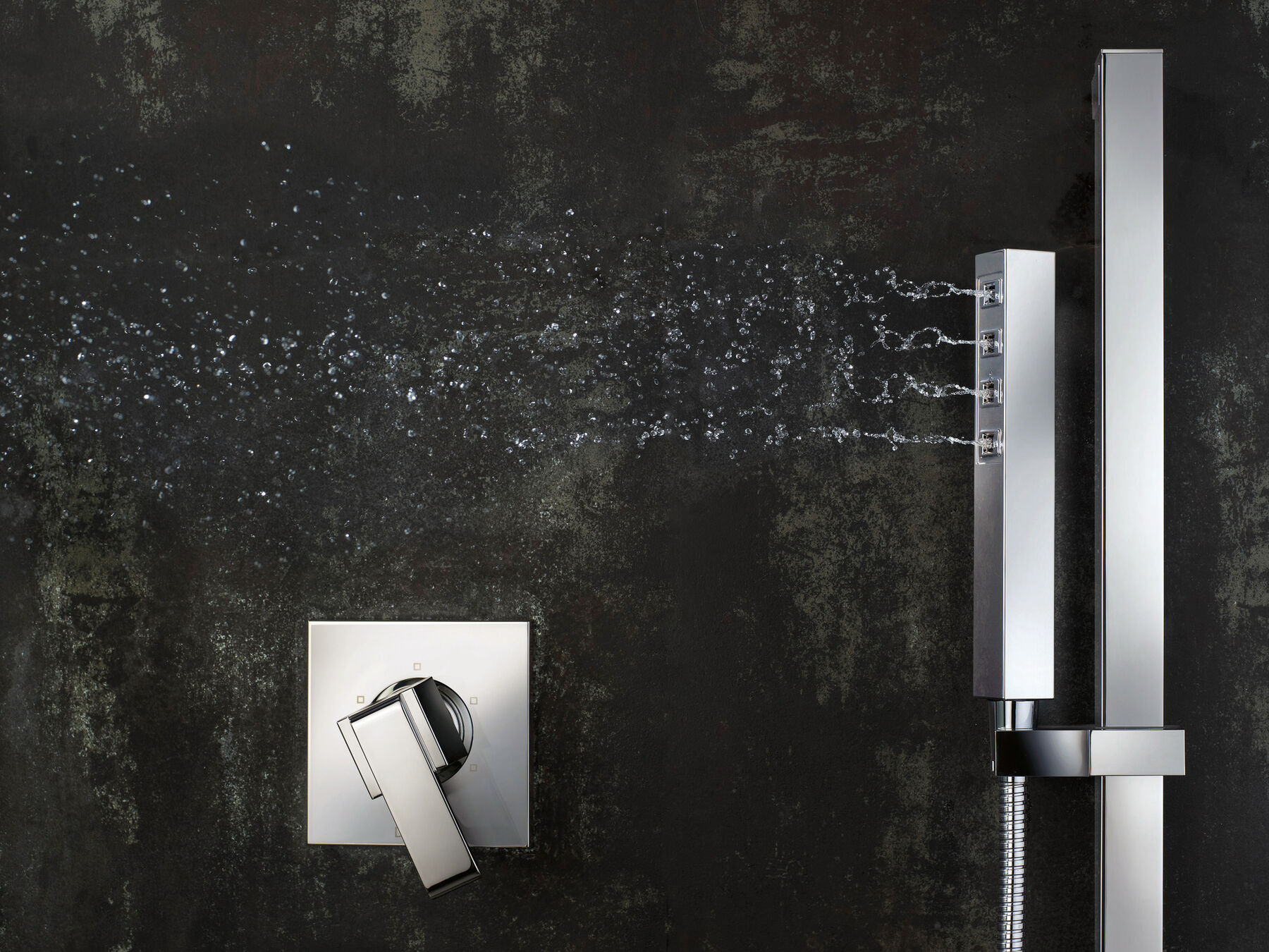 H<sub>2</sub>Okinetic&reg; Single-Setting Slide Bar Hand Shower