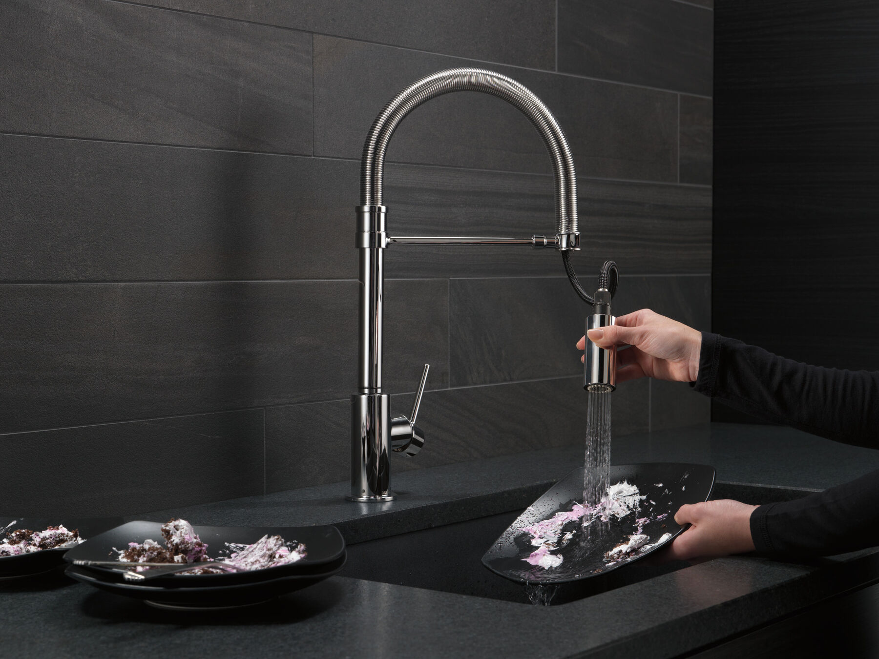 Single Handle Pull-Down Kitchen Faucet With Spring Spout