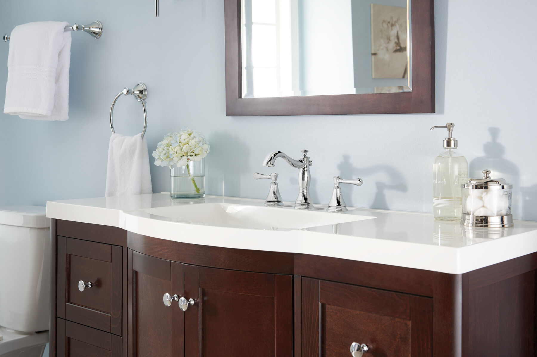 Two Handle Widespread Bathroom Faucet