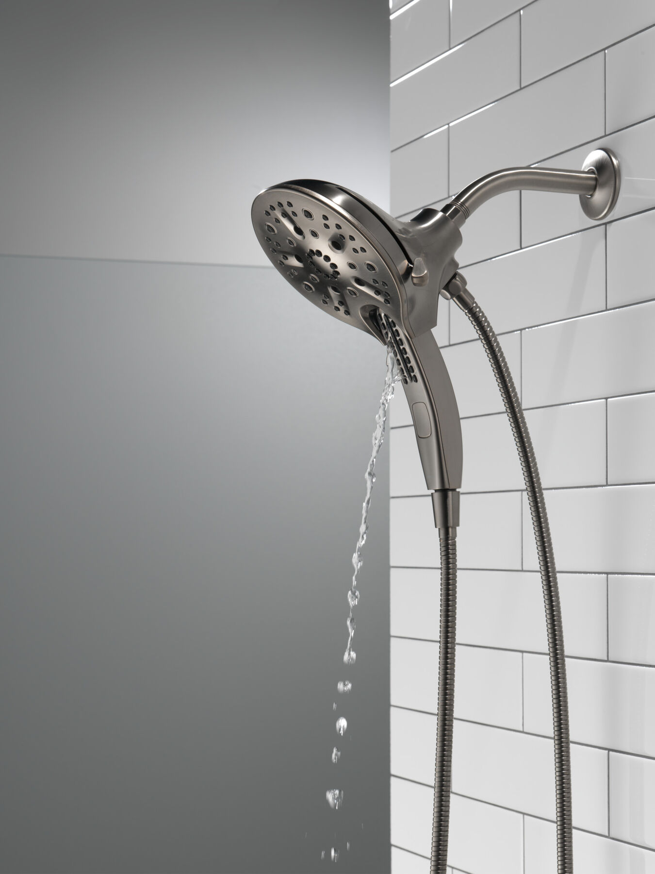 In2ition&reg; H<sub>2</sub>Okinetic&reg; 5-Setting Two-in-One Shower