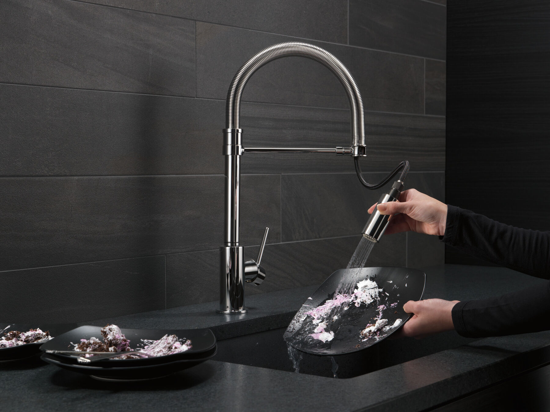 Single Handle Pull-Down Kitchen Faucet With Spring Spout