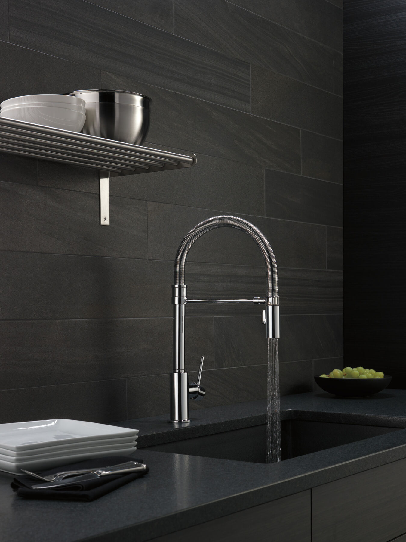 Single Handle Pull-Down Kitchen Faucet With Spring Spout