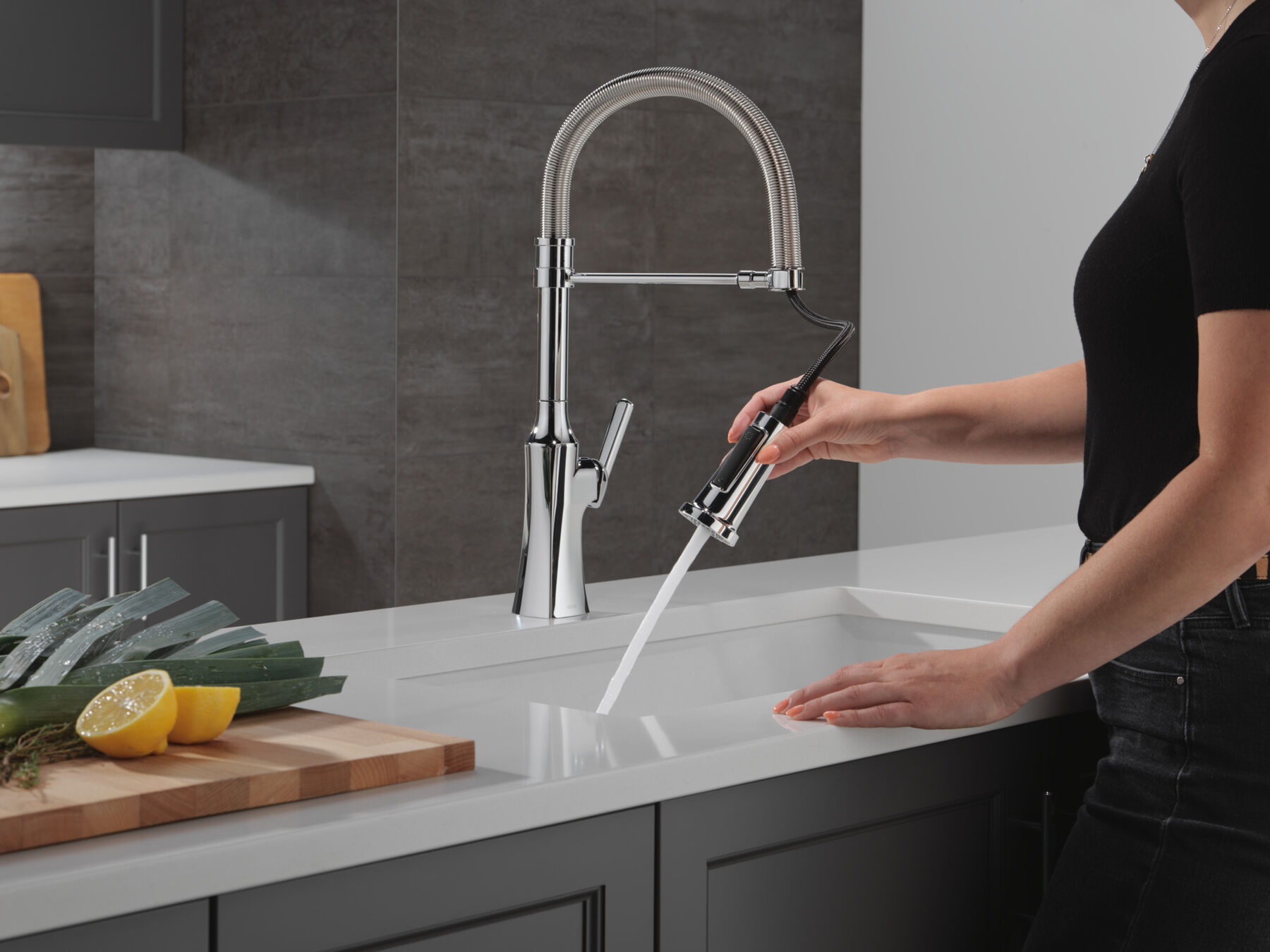 Single Handle Pull-Down Kitchen Faucet With Spring Spout