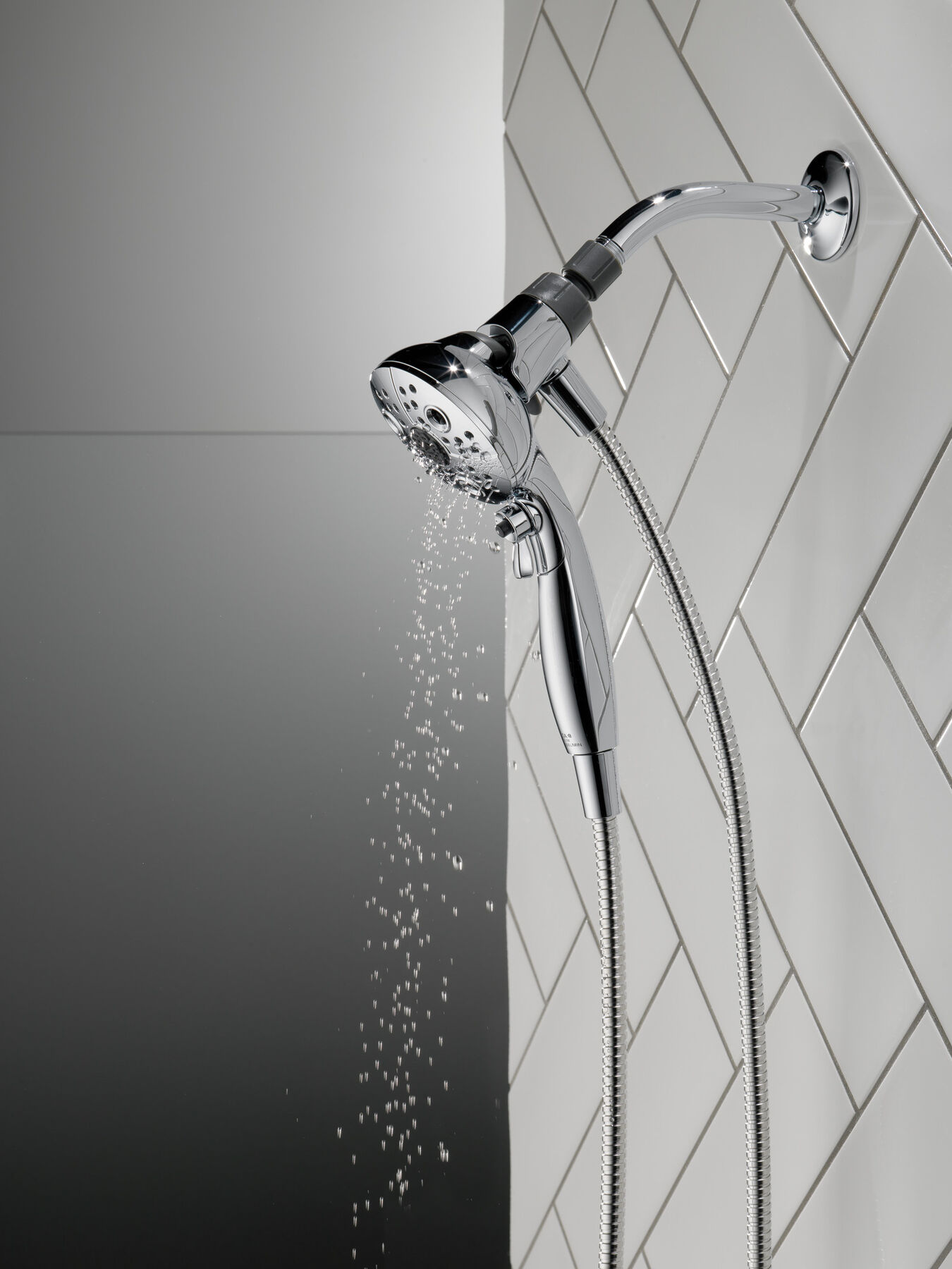 5-Setting Hand Shower SureDock