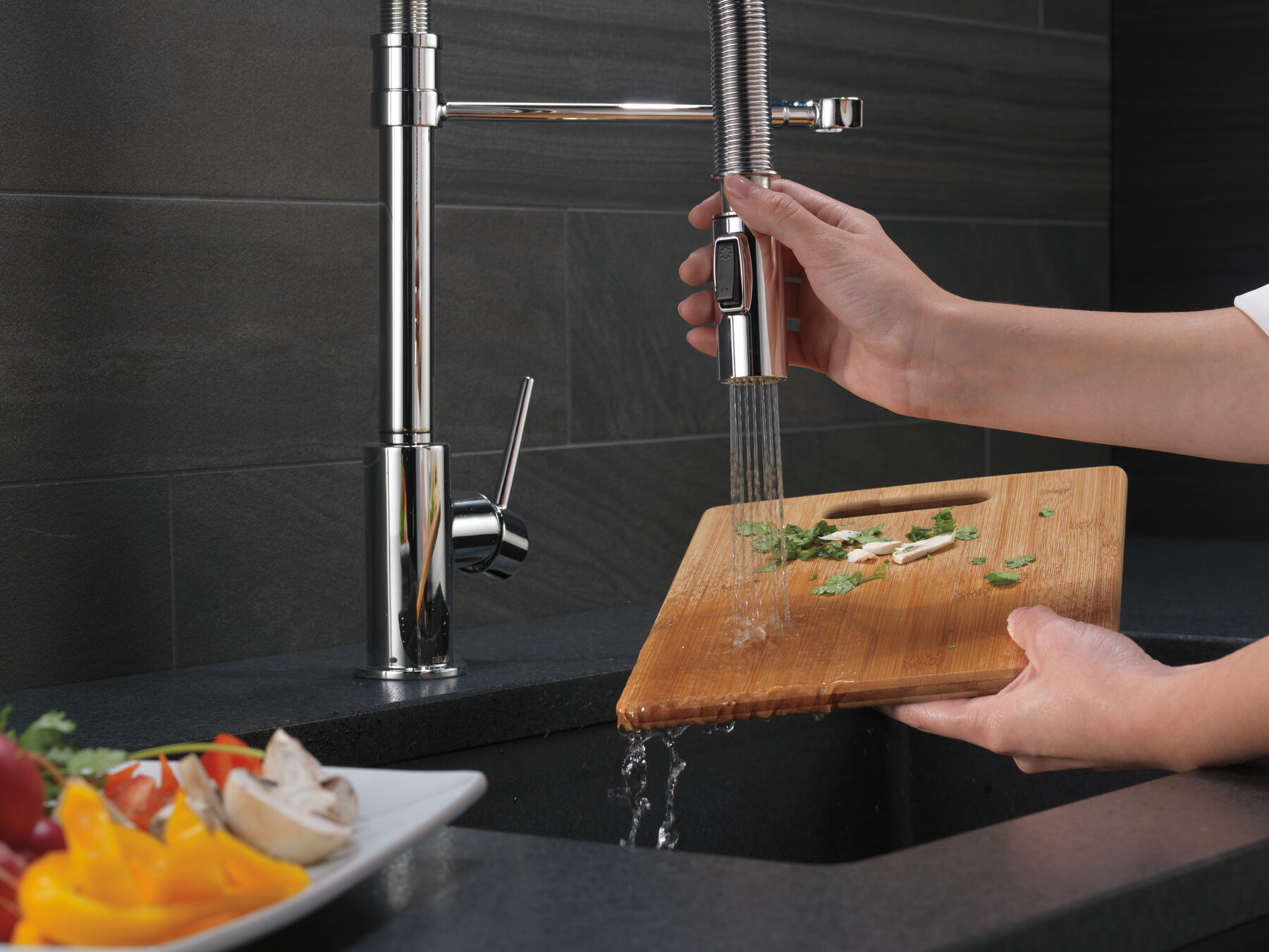 Single Handle Pull-Down Kitchen Faucet With Spring Spout