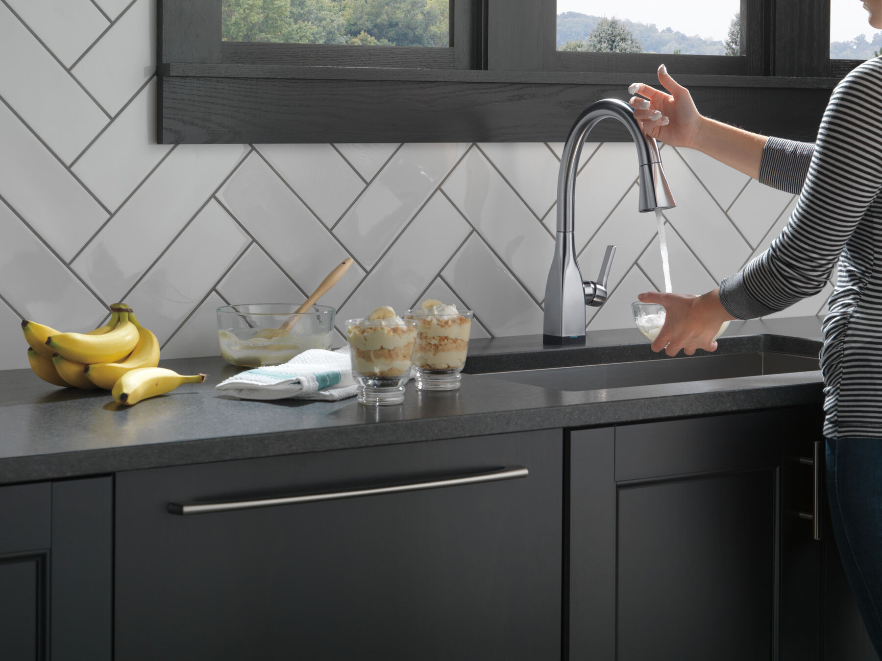 Touch<sub>2</sub>O&reg;  Pull-Down Kitchen Faucet 1L (Recertified)