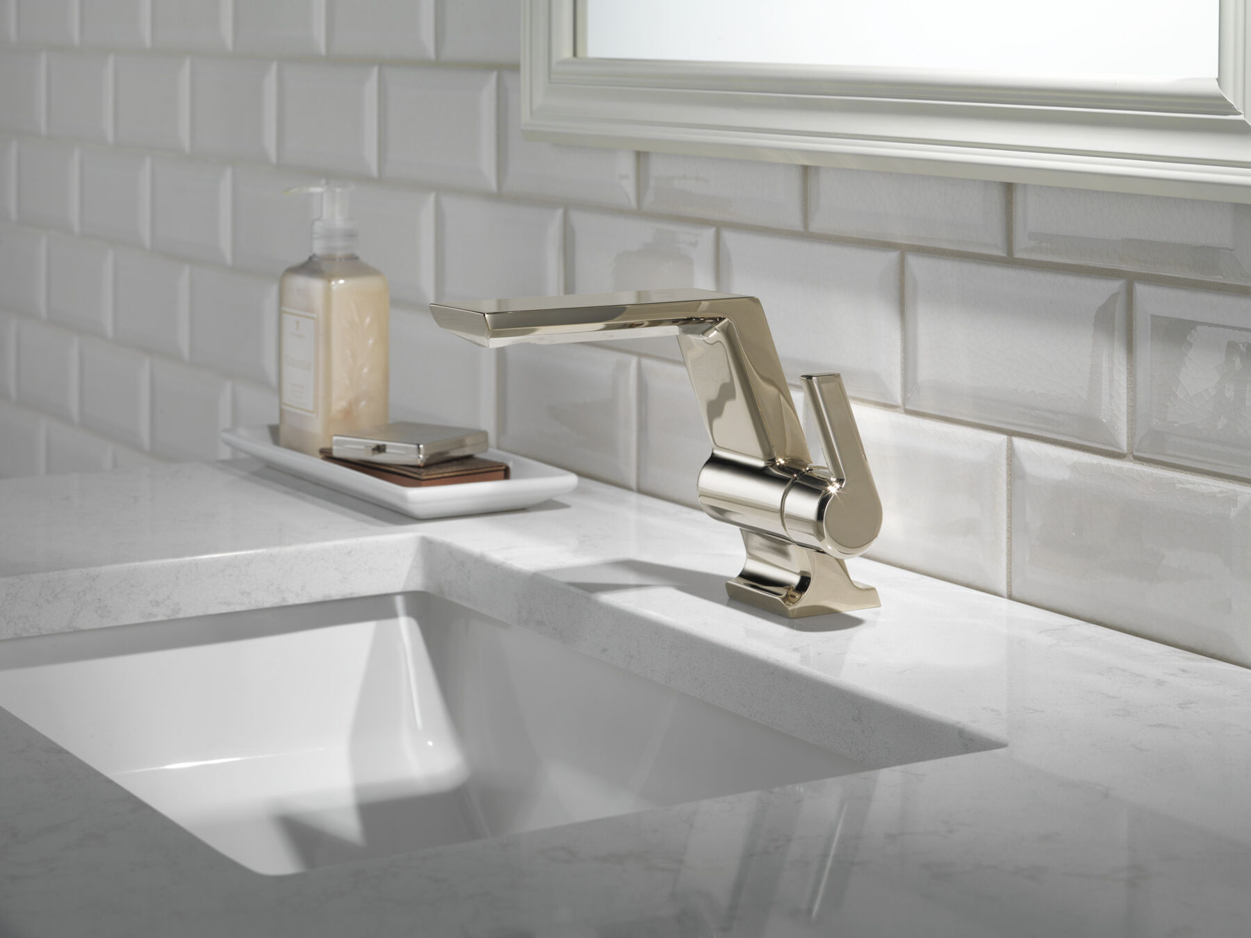 Single Handle Bathroom Faucet