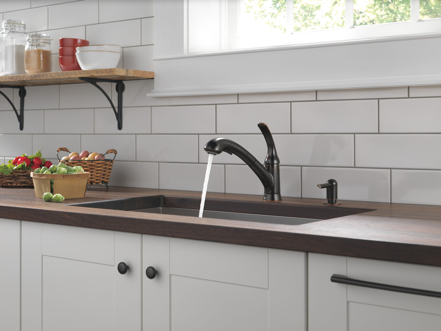 Single Handle Pull-Out Kitchen Faucet with Soap Dispenser