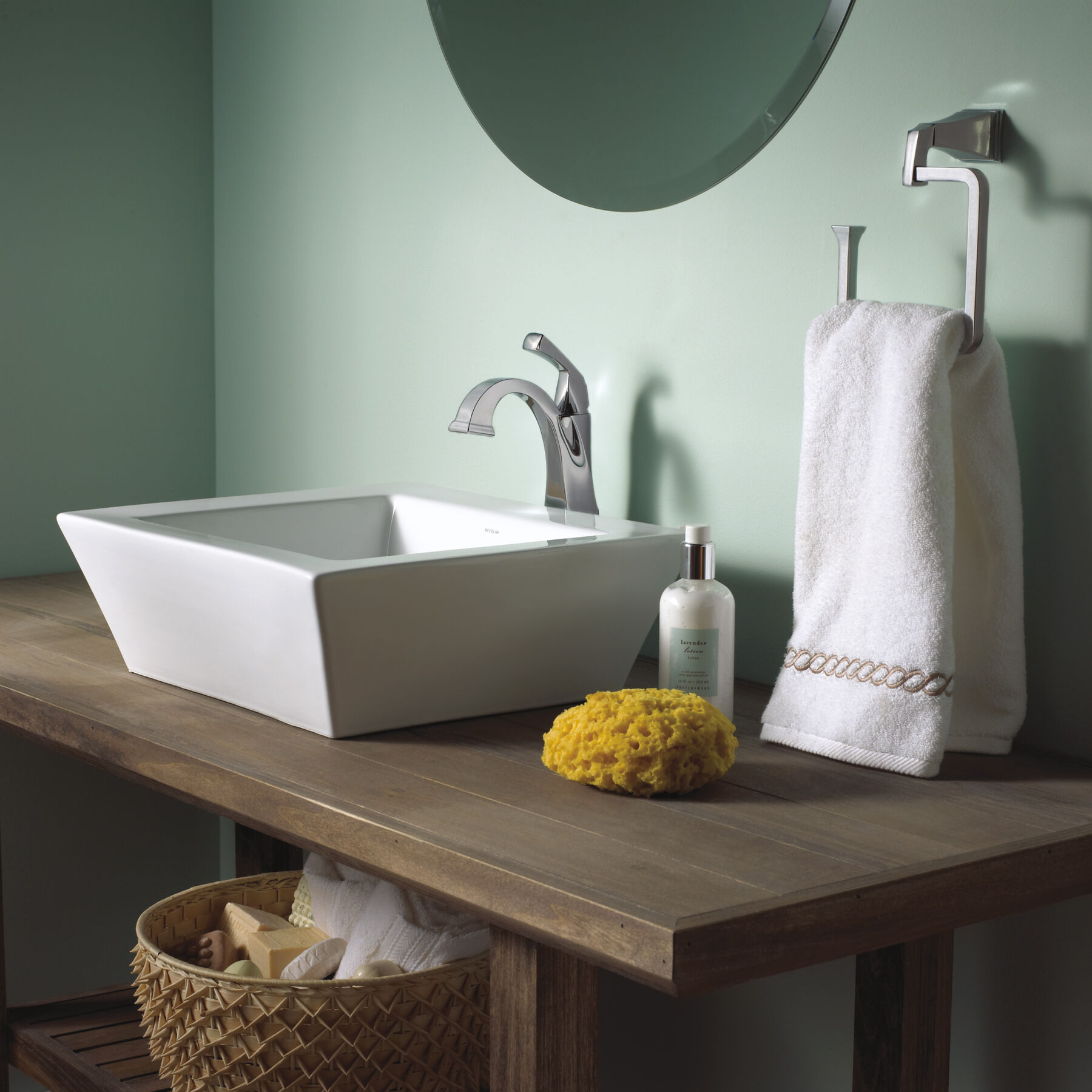Single Handle Vessel Bathroom Faucet