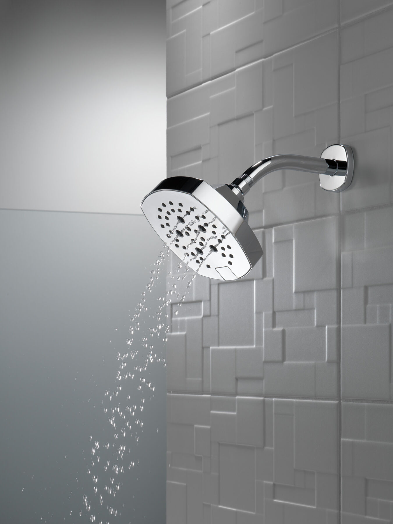 H<sub>2</sub>Okinetic&reg; 5-Setting  Shower Head