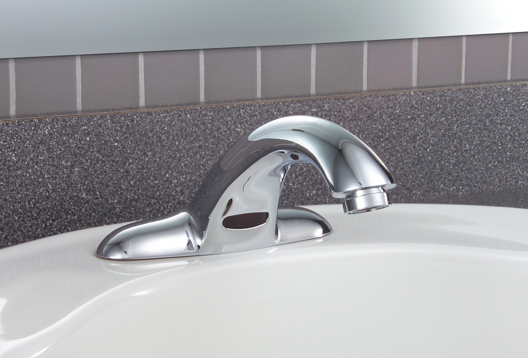 Battery Operated Electronic Bathroom Faucet