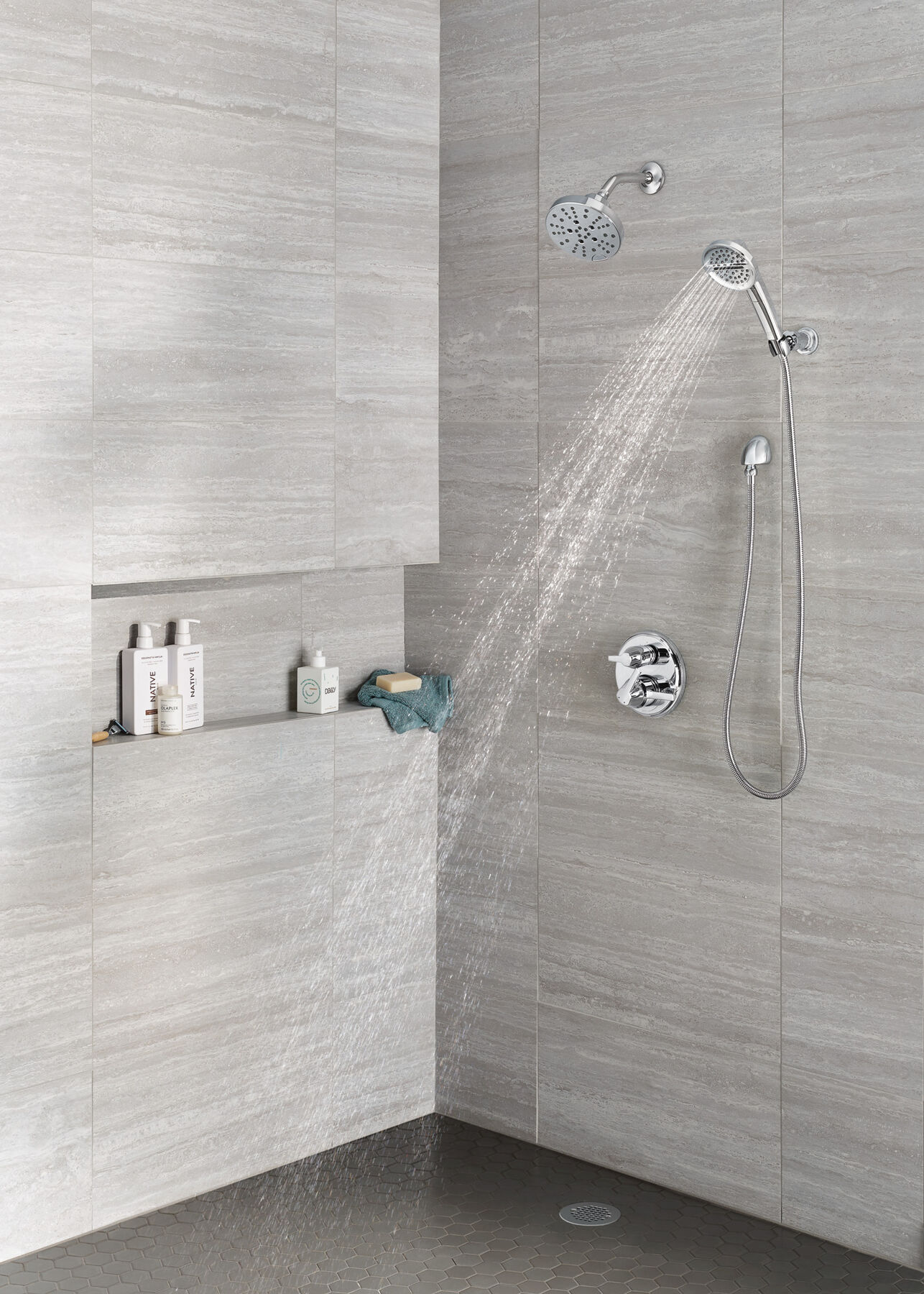 H<sub>2</sub>Okinetic&reg; 5-Setting Contemporary Raincan Shower Head