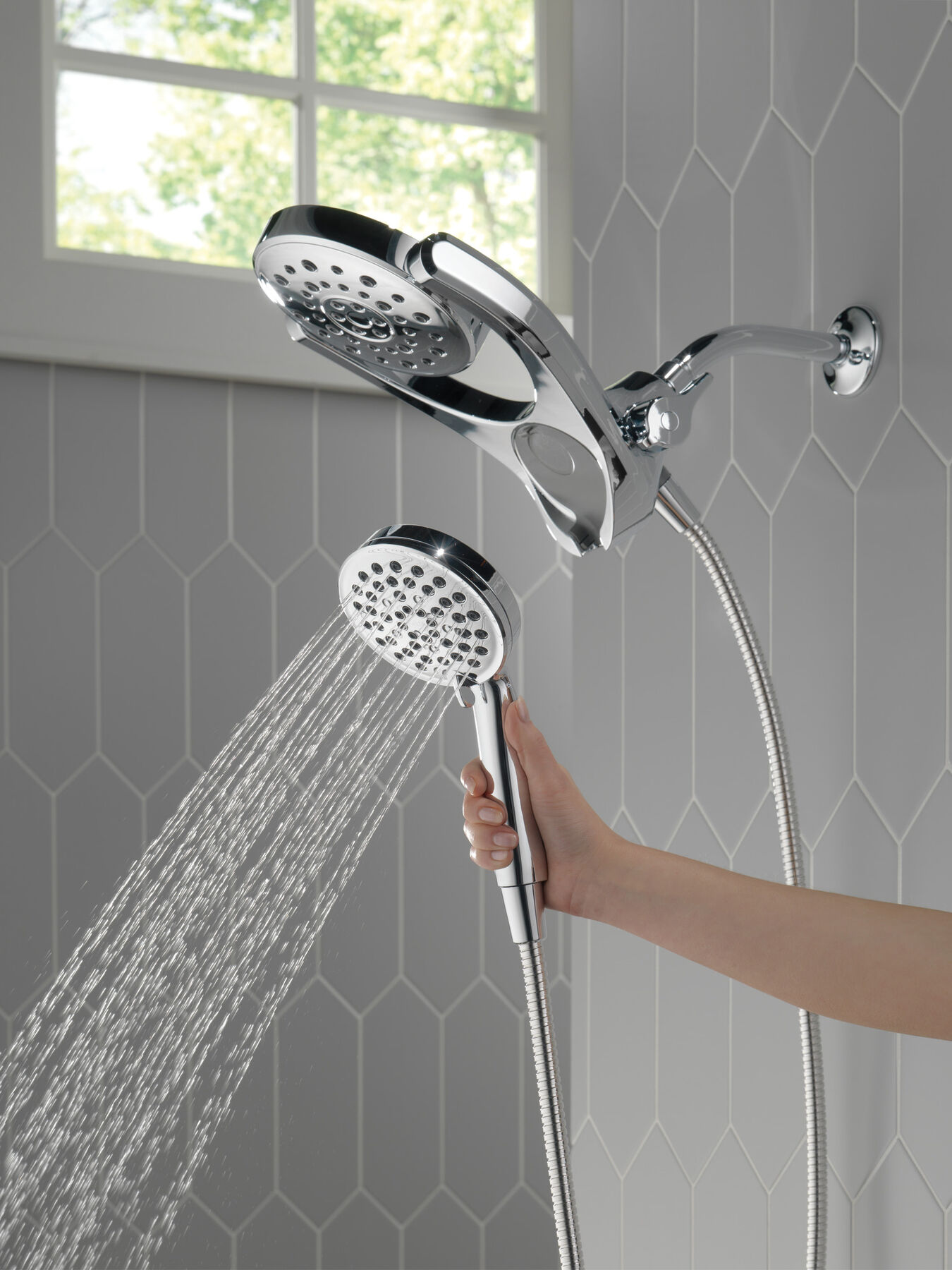 HydroRain 2-in-1 2.5GPM 4-Setting