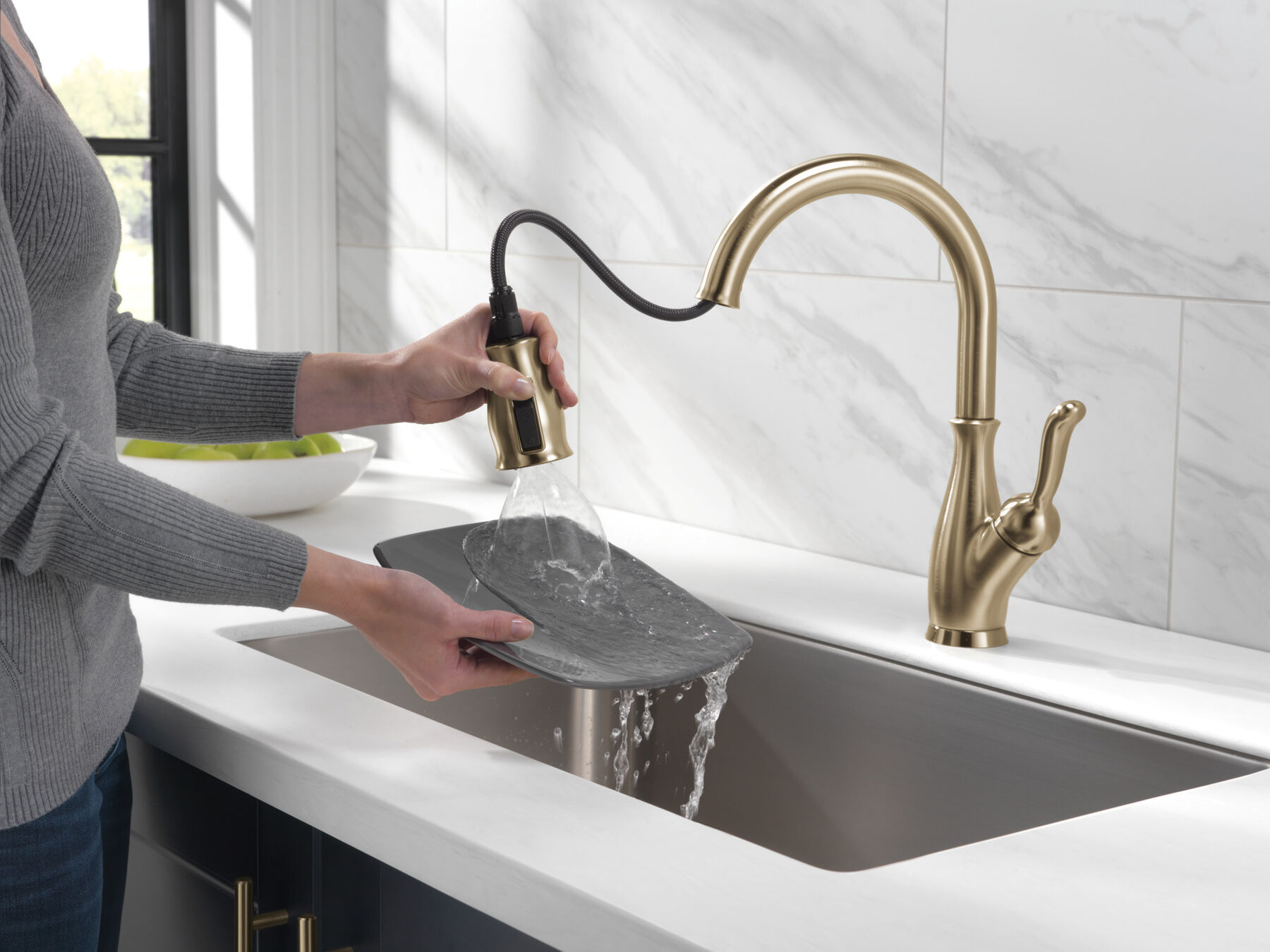 Single Handle Pull-Down Kitchen Faucet with ShieldSpray&reg; Technology