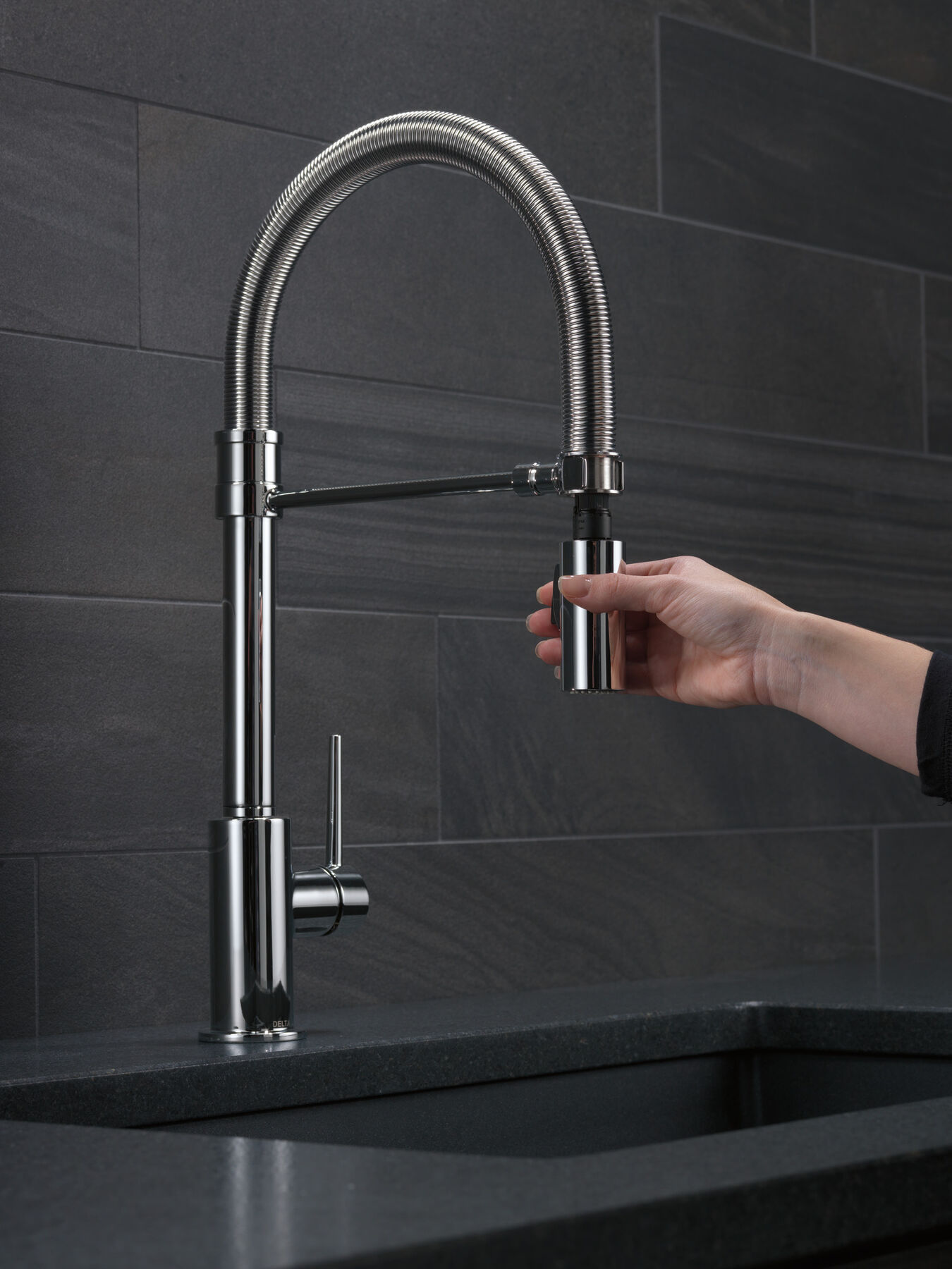 Single Handle Pull-Down Kitchen Faucet With Spring Spout