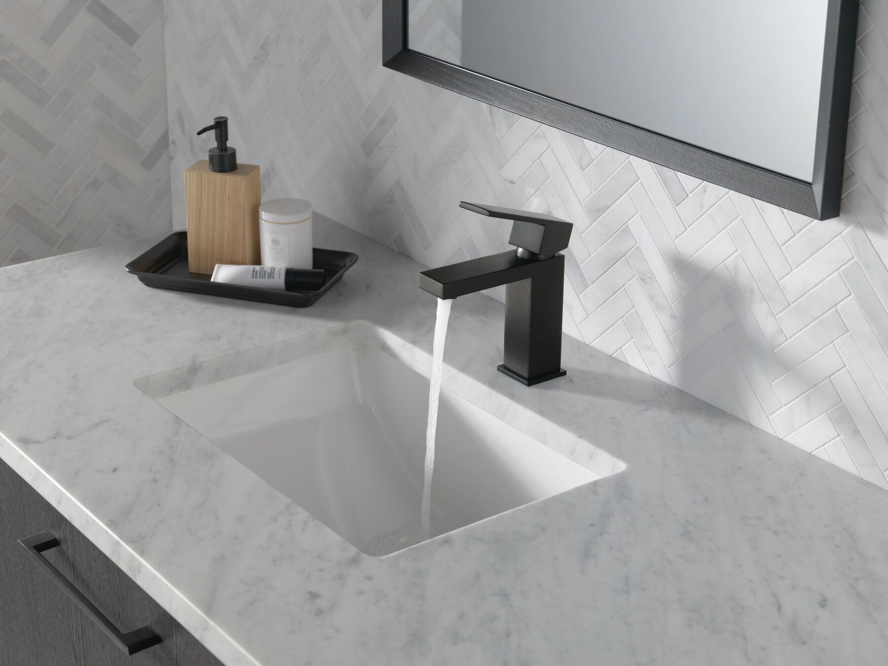 Single Handle Project-Pack Bathroom Faucet