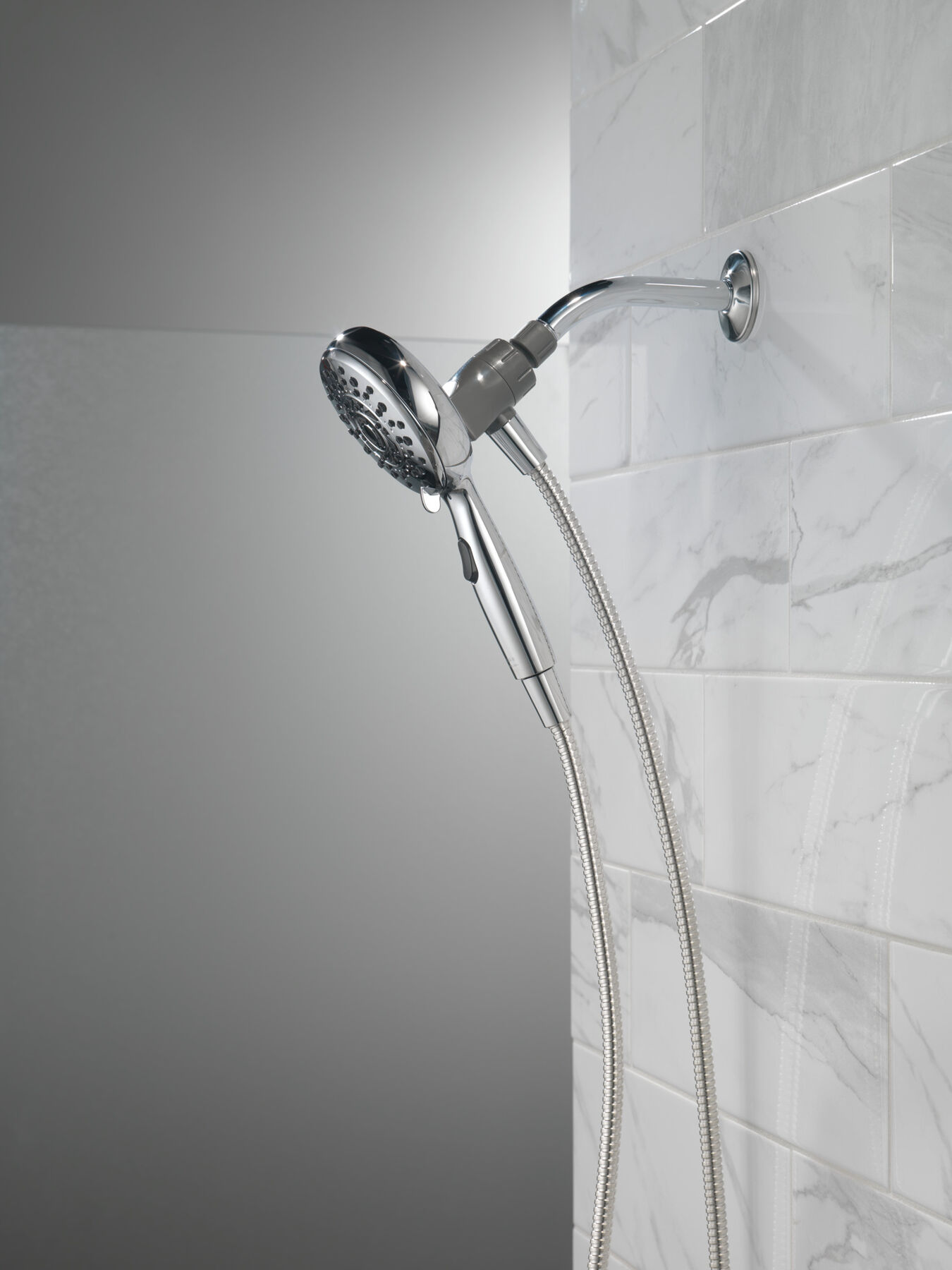 SureDock Magnetic Hand Shower 1.75 GPM (Recertified)