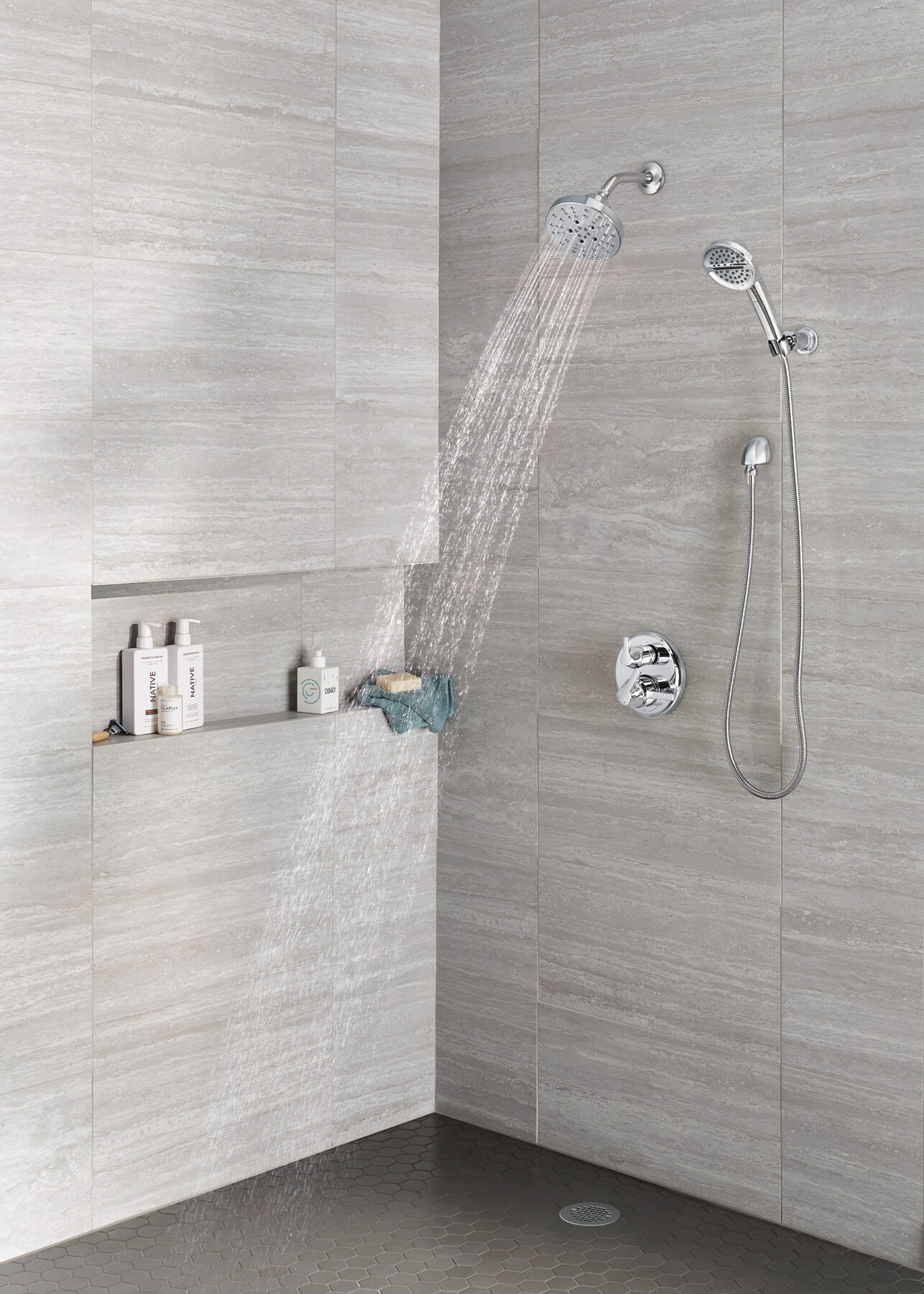 H<sub>2</sub>Okinetic&reg; 5-Setting Contemporary Raincan Shower Head