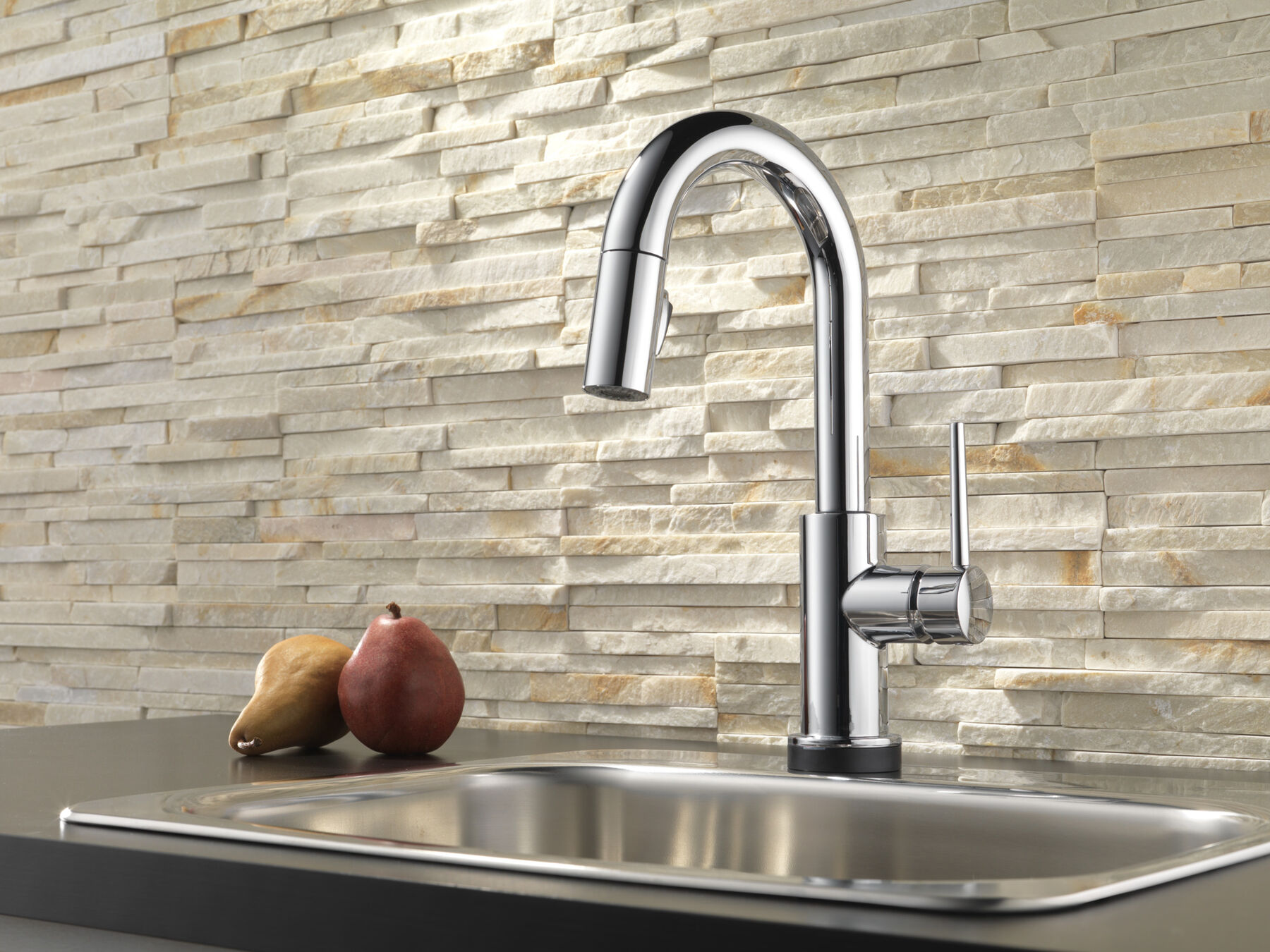 Single Handle Pull-Down Bar / Prep Faucet with Touch2O&reg; Technology