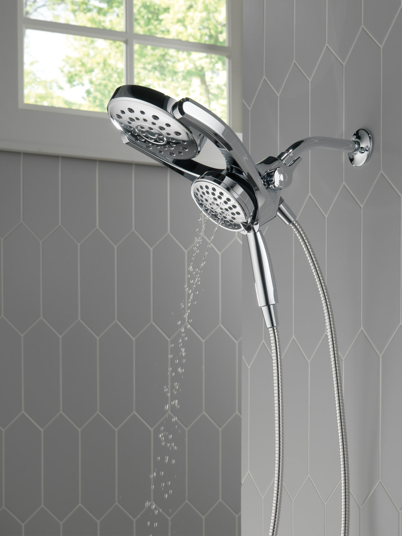 HydroRain 2-in-1 2.5GPM 4-Setting